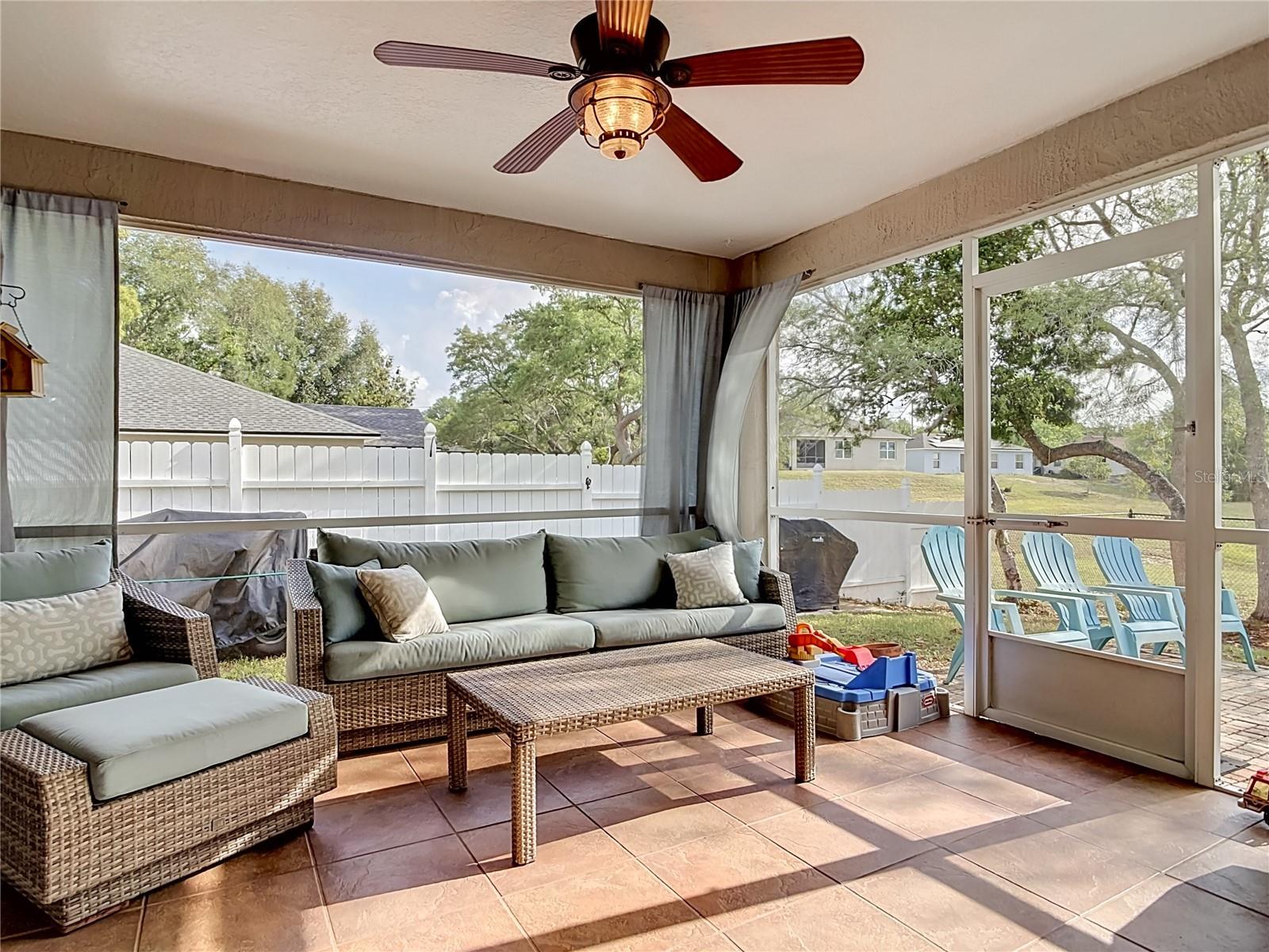 DELTONA LAKES UNIT 3 - Residential