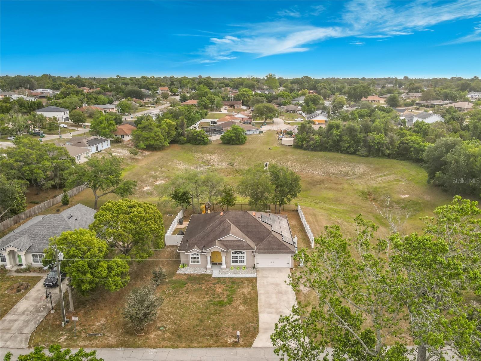 DELTONA LAKES UNIT 3 - Residential