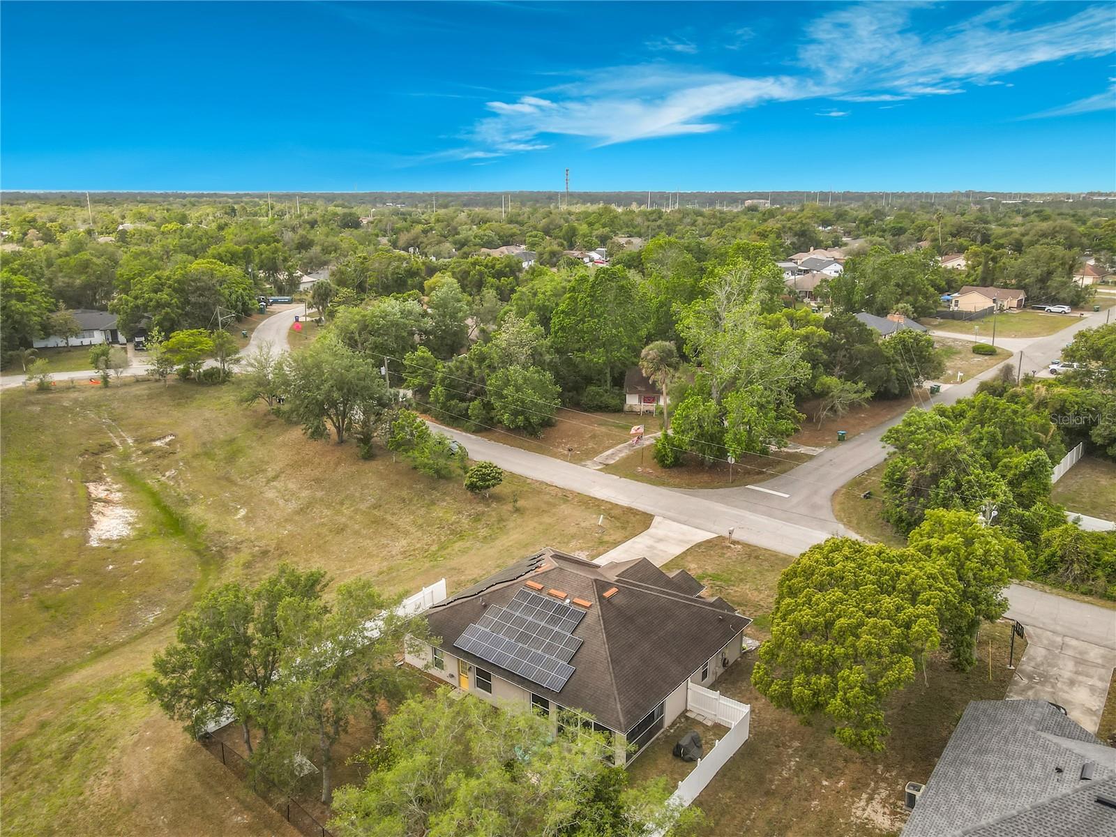 DELTONA LAKES UNIT 3 - Residential