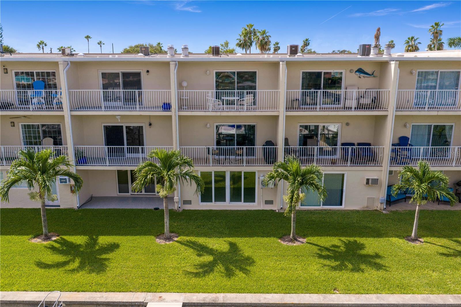 CAPRI LAGOONS CONDO - Residential