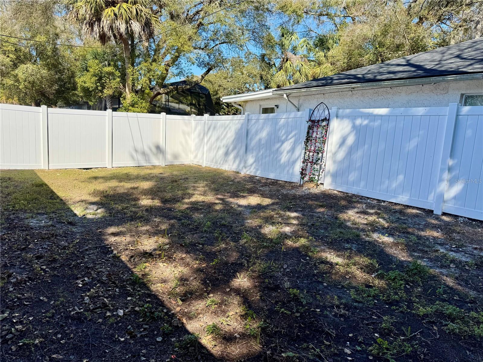 VERDES GARDENS - Residential Income