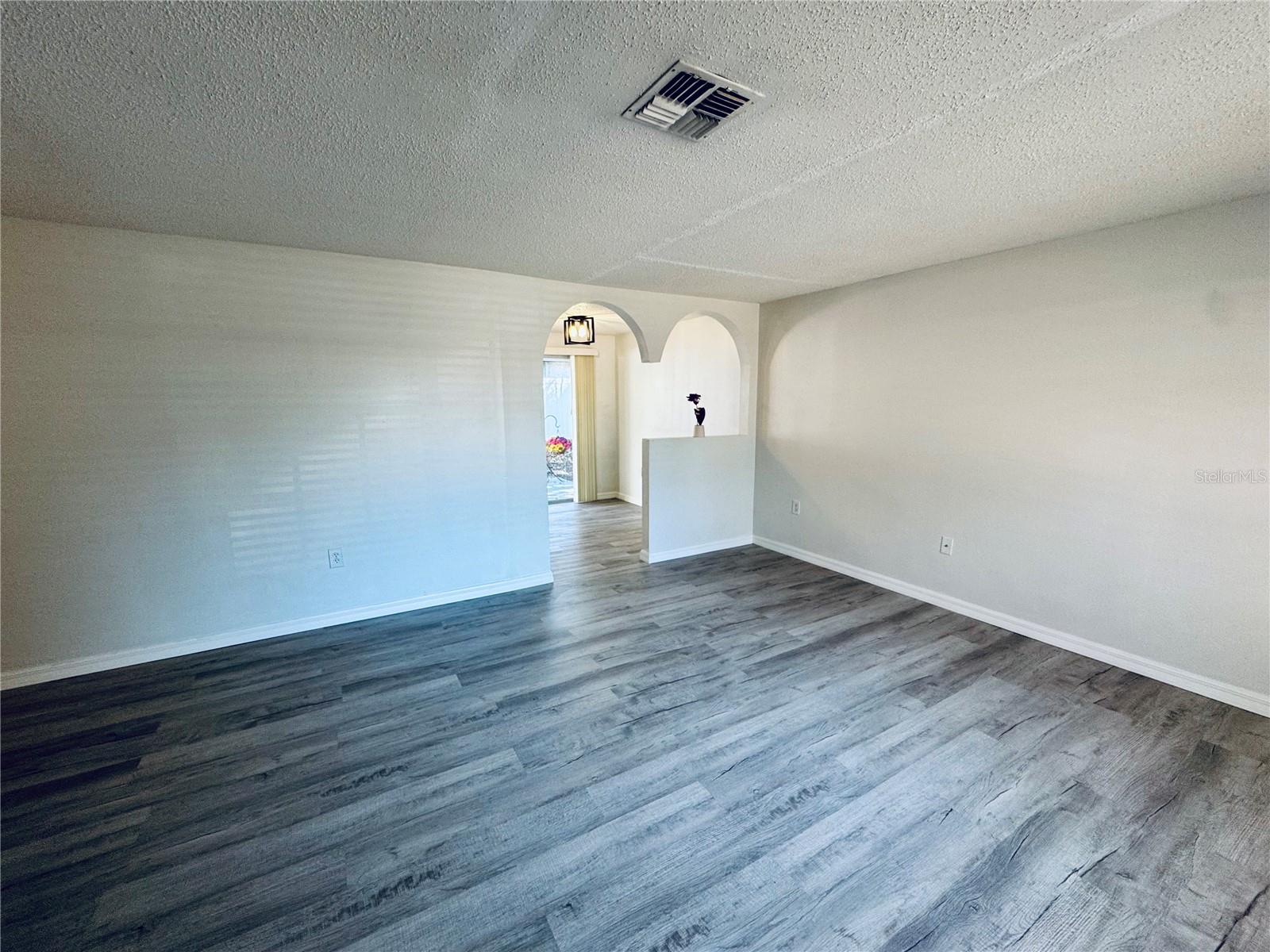 7116-7118 GREEN STREET