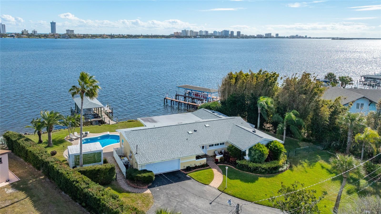 130 REEF ROAD