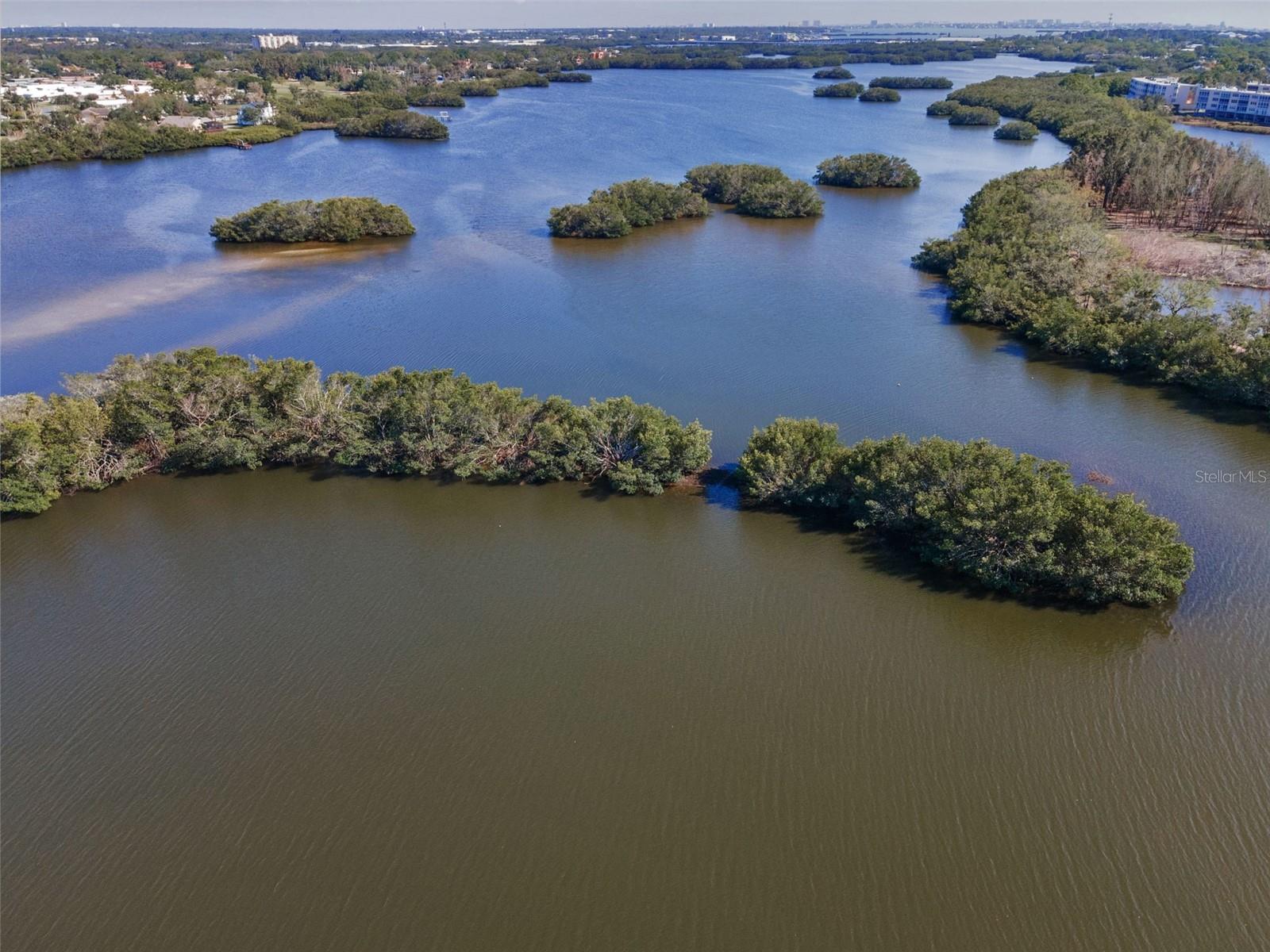 SEMINOLE ISLE CONDO - Residential