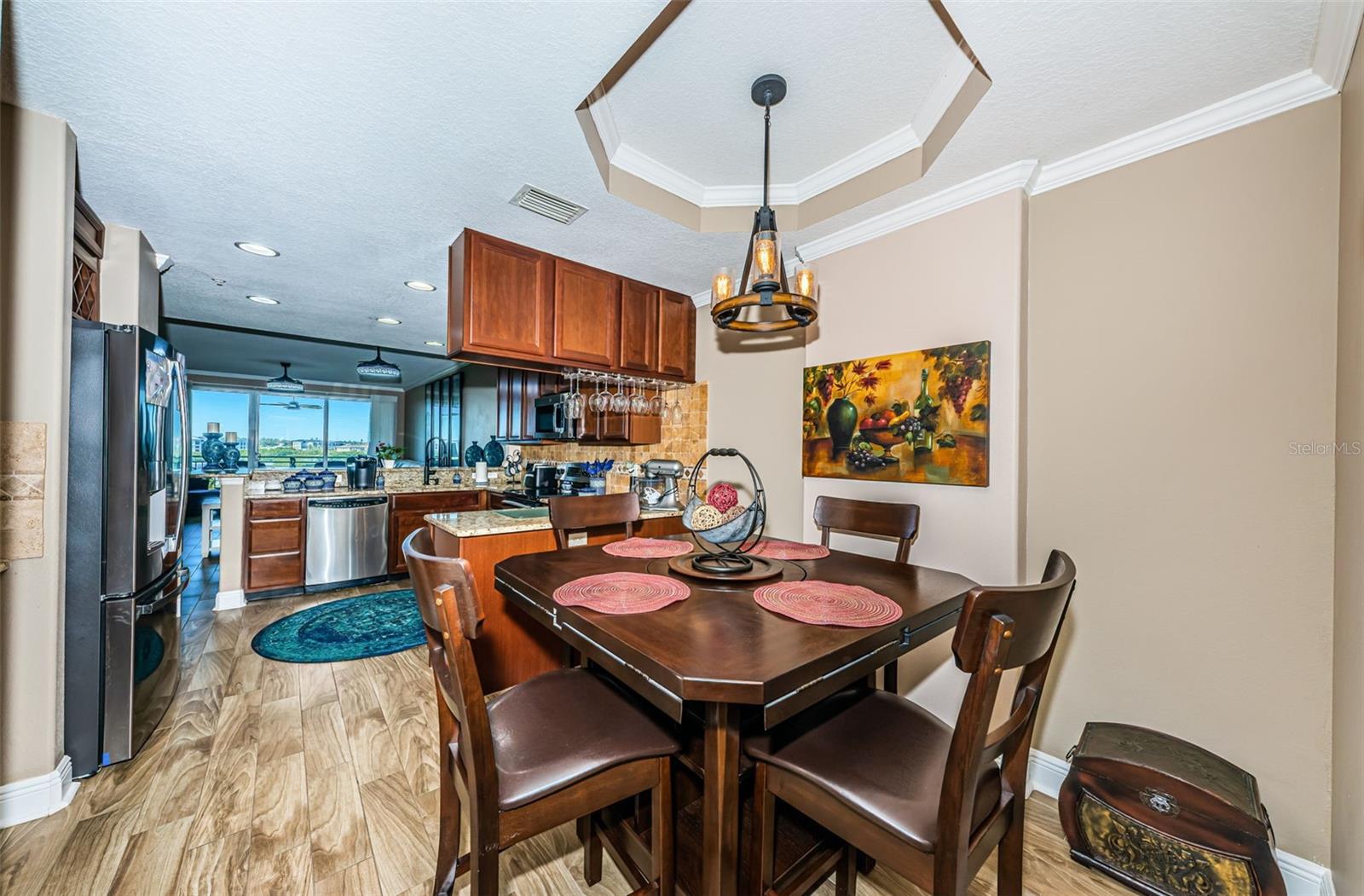 SEMINOLE ISLE CONDO - Residential