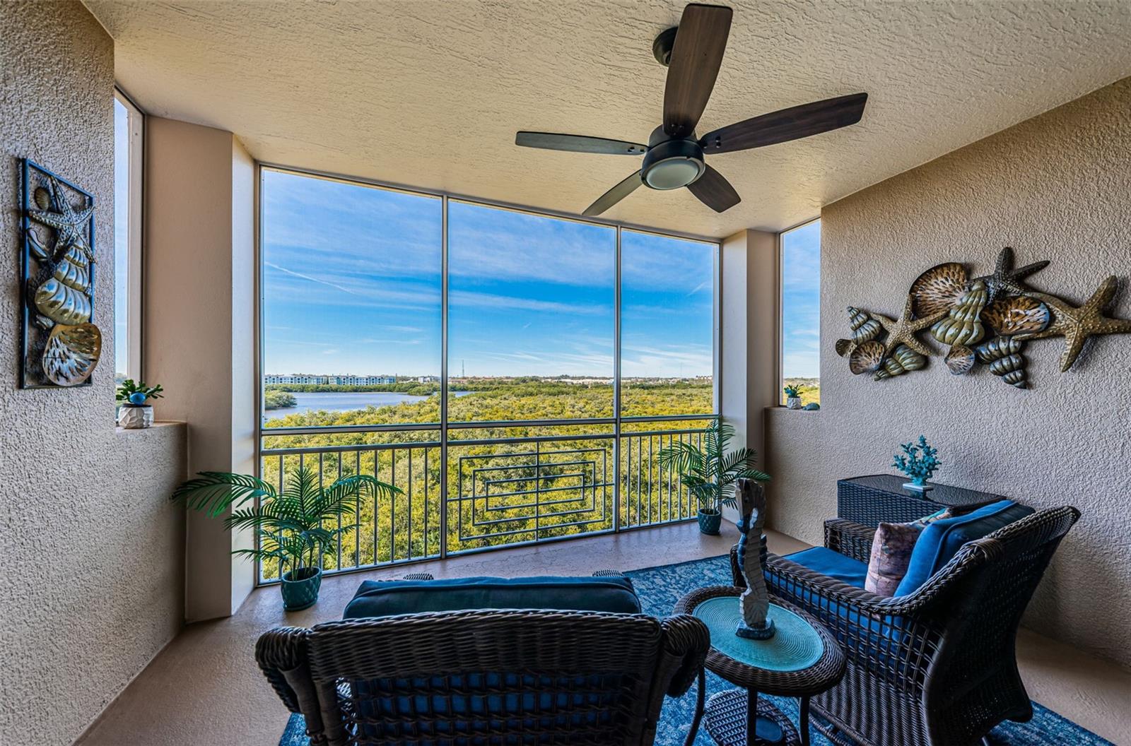 SEMINOLE ISLE CONDO - Residential