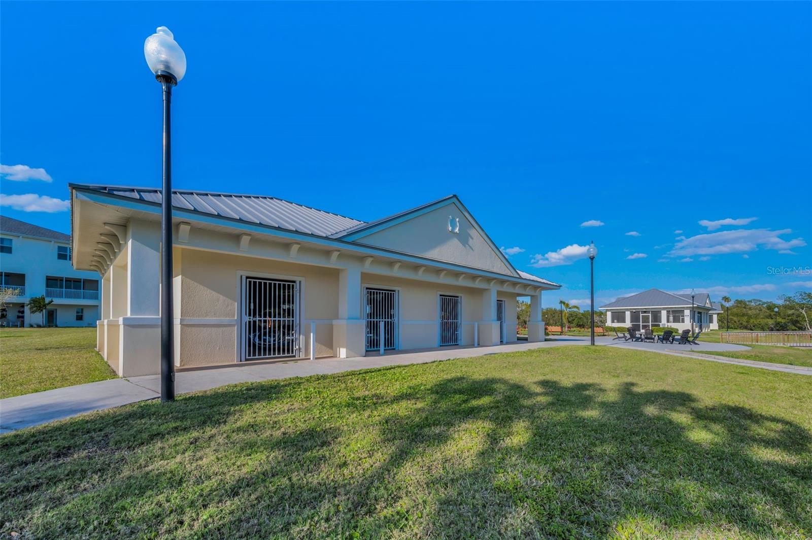 SEMINOLE ISLE CONDO - Residential