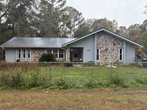 Photo of 4660 SE 160th Court, Ocklawaha, FL 32179 (MLS # OM715781)