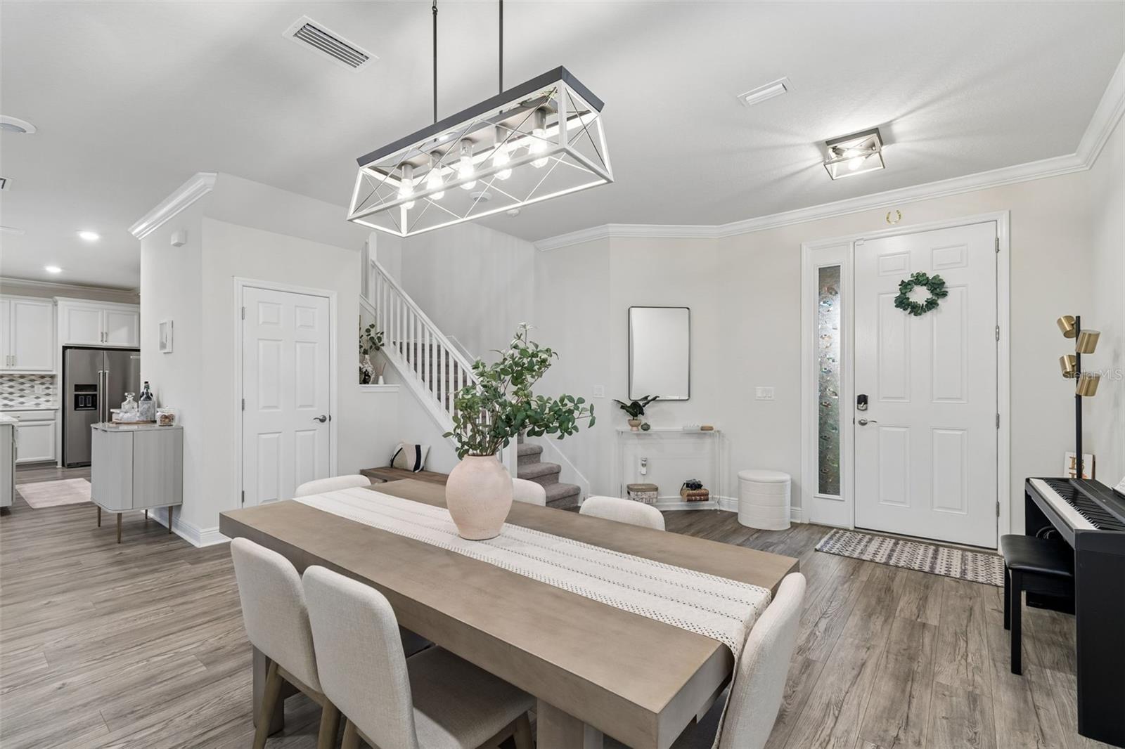 11512 NAVEL ORANGE WAY