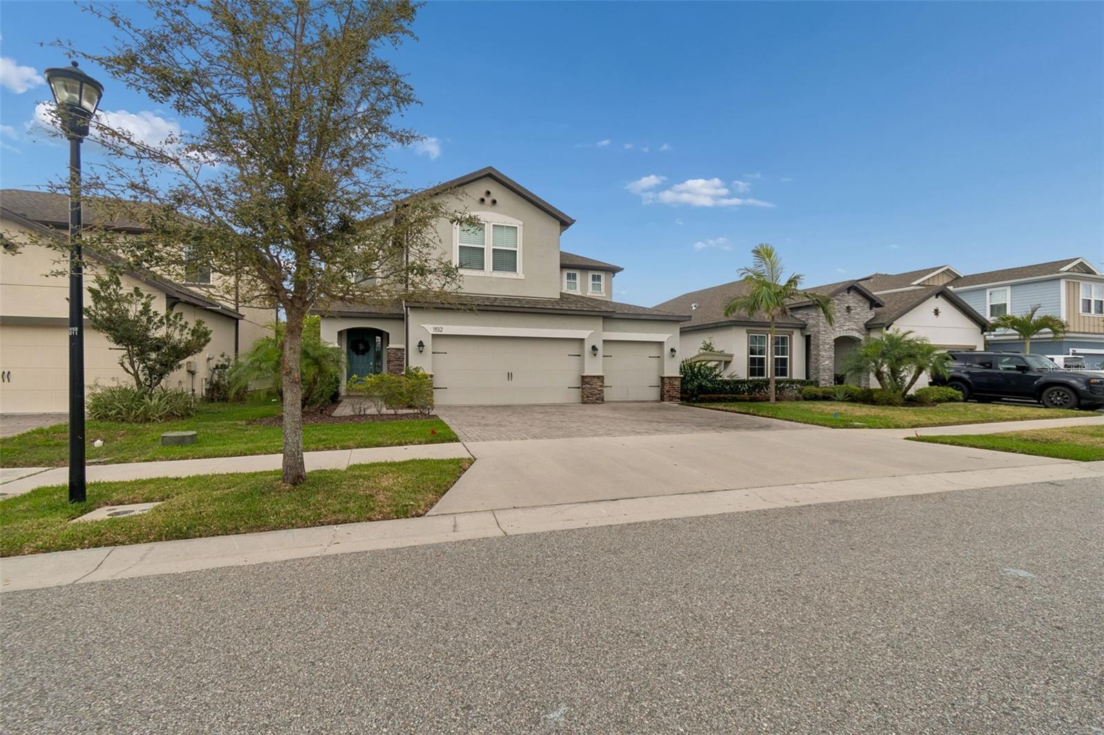 11512 NAVEL ORANGE WAY