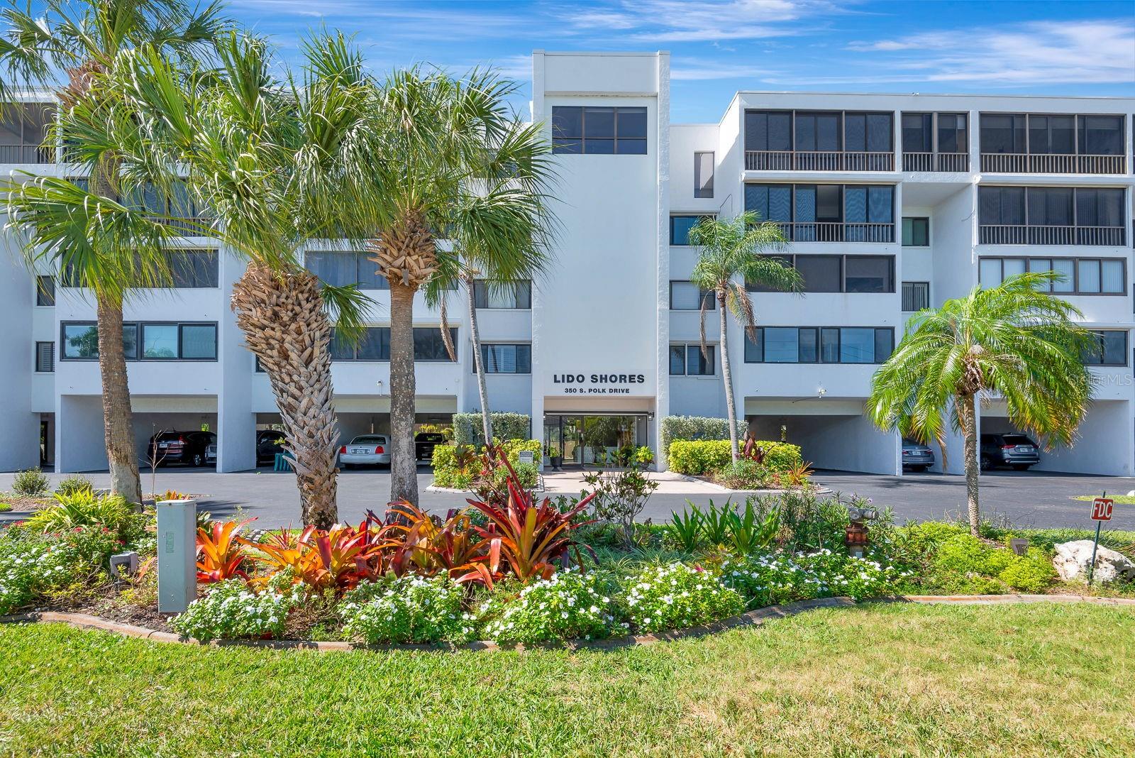 LIDO SHORES - Residential