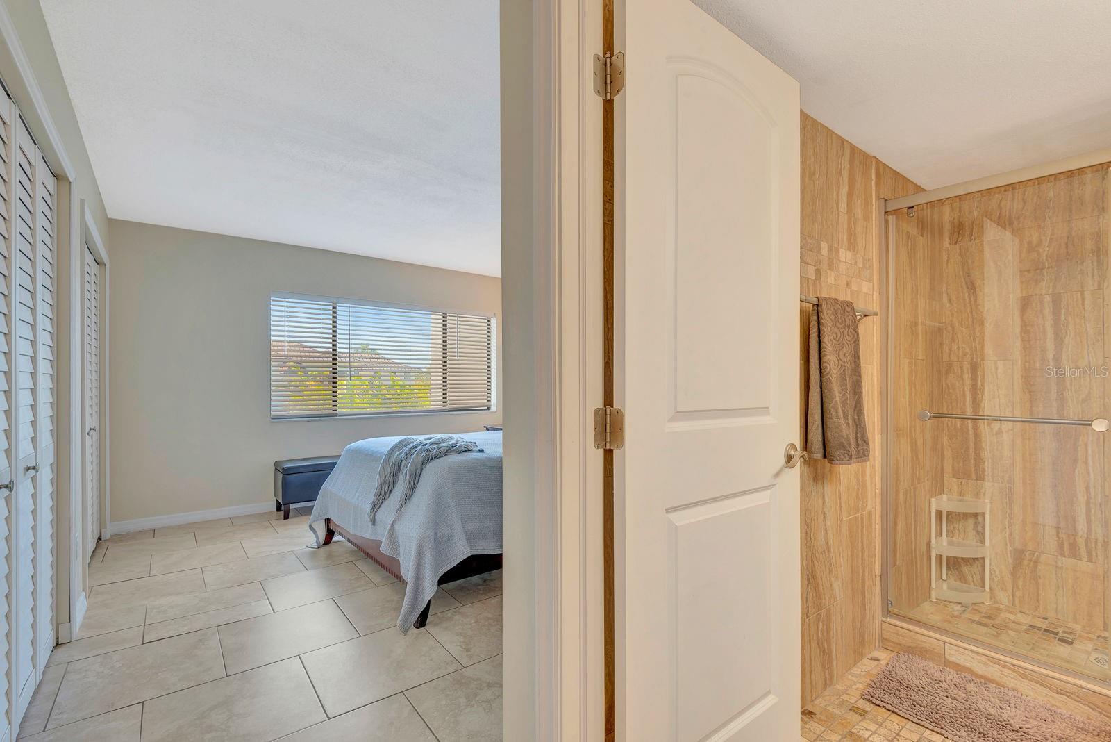 LIDO SHORES - Residential