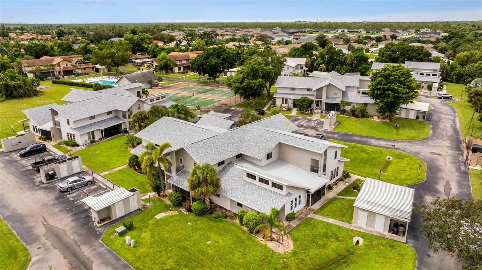 GOLFSIDE CONDO PH I-B - Residential