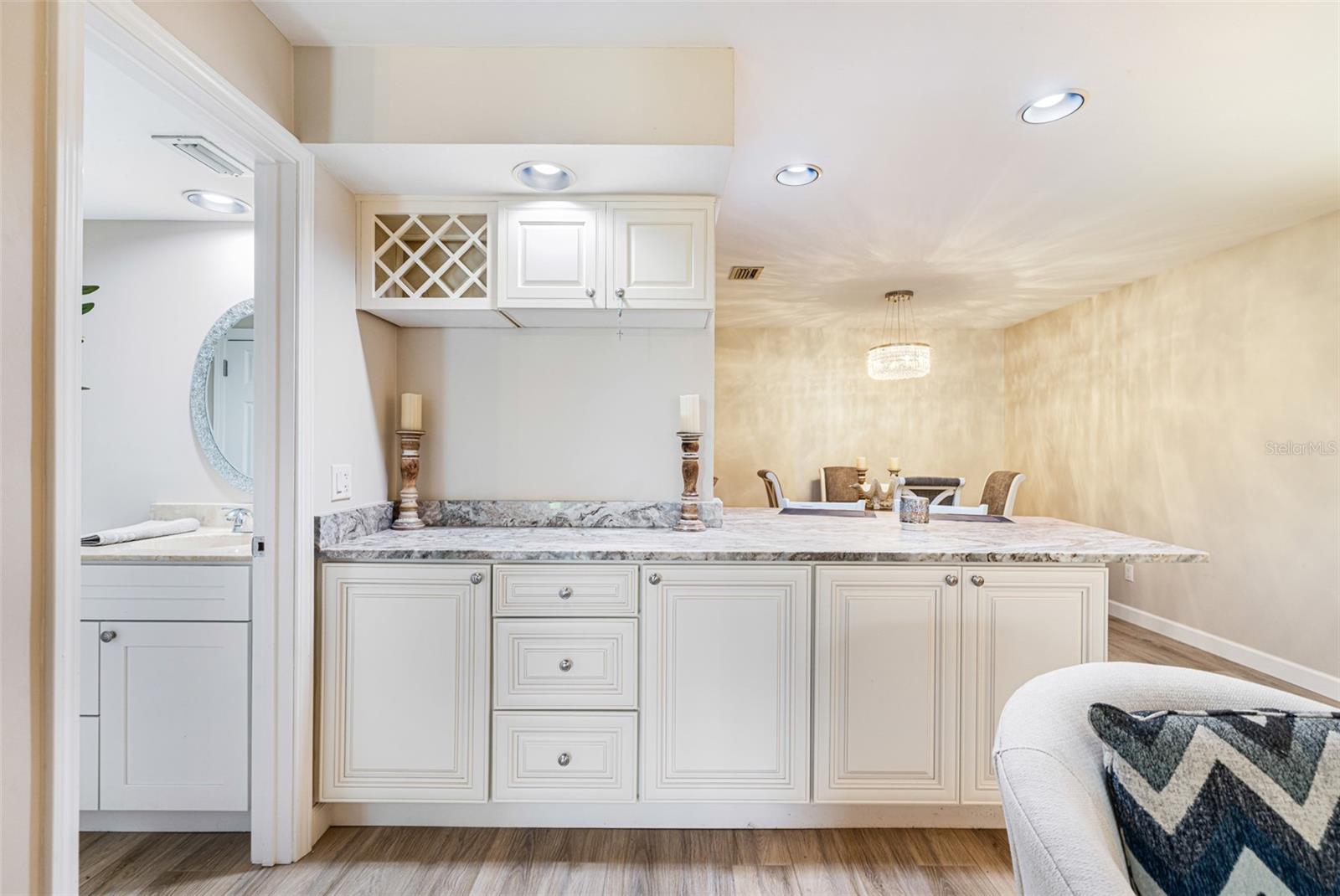 GOLFSIDE CONDO PH I-B - Residential