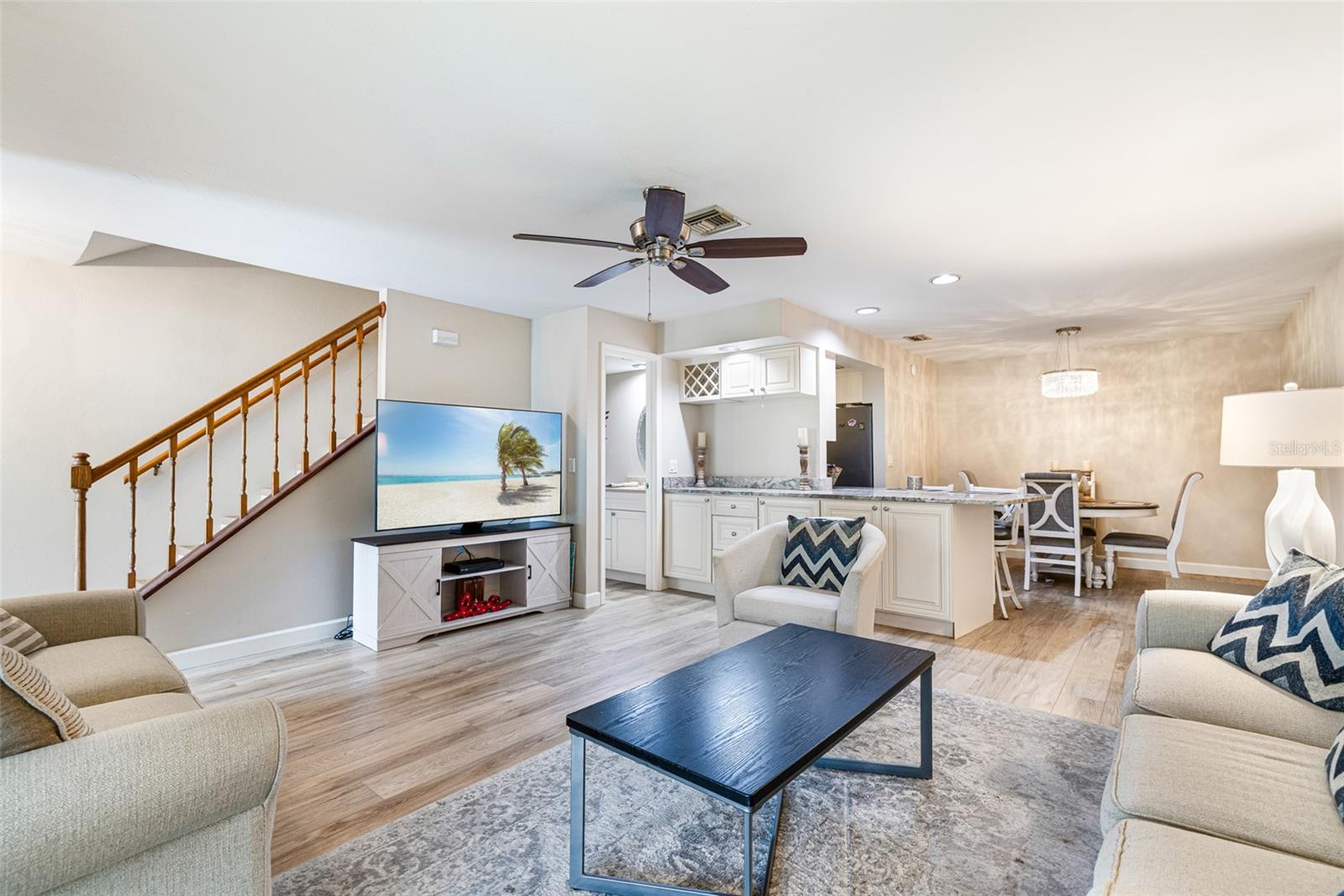 GOLFSIDE CONDO PH I-B - Residential