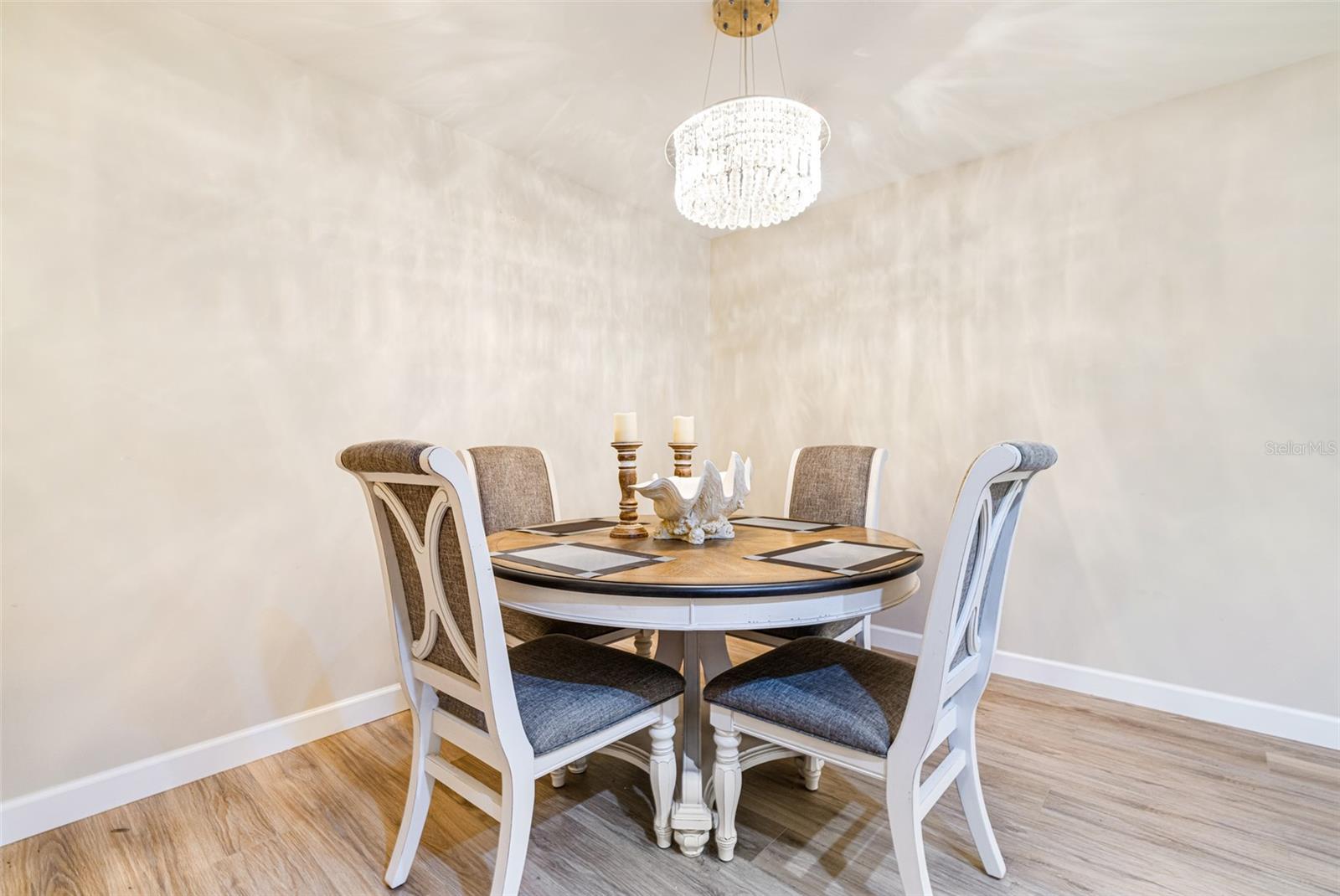 GOLFSIDE CONDO PH I-B - Residential