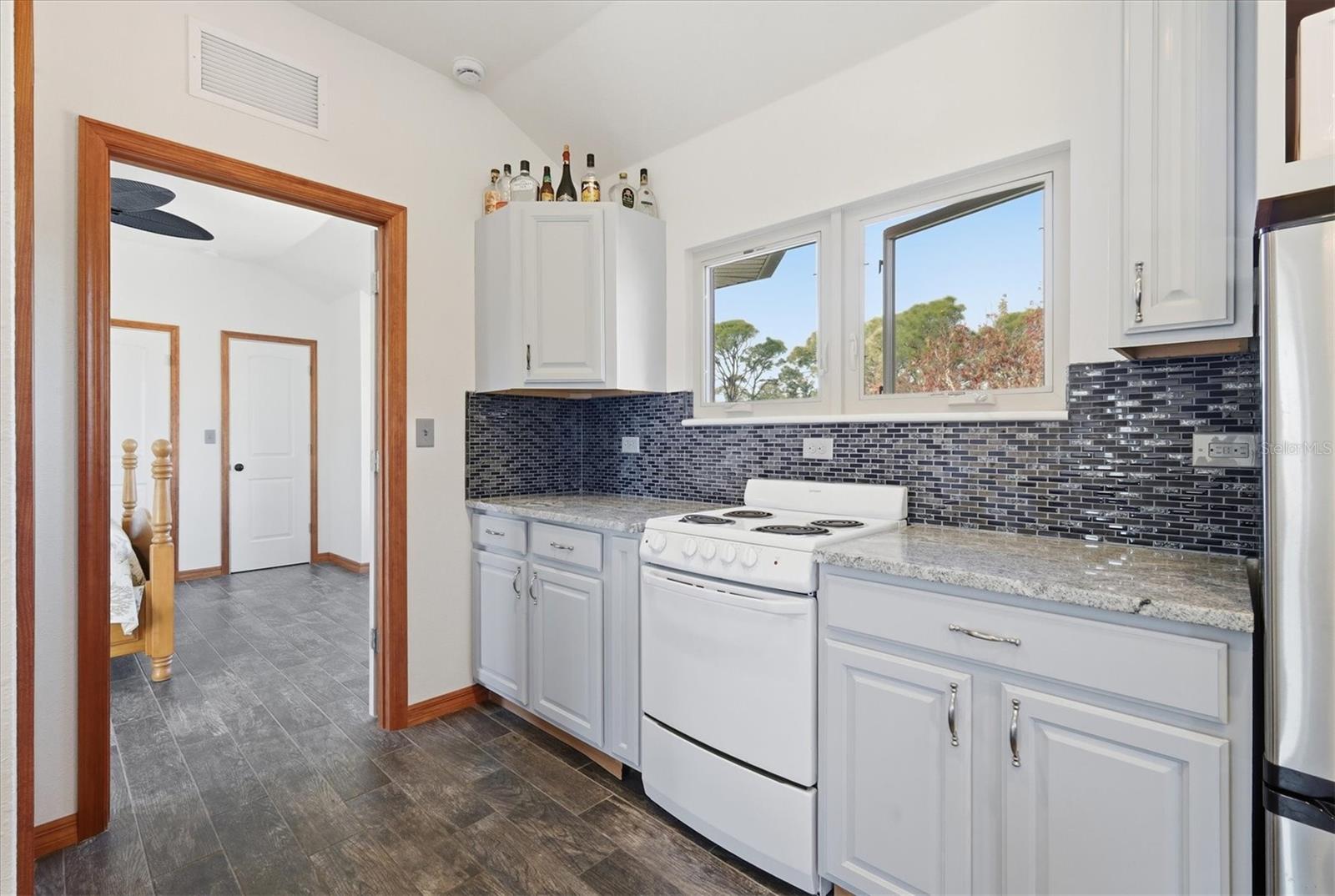 HEASLEY THOMAS E SUB - Residential