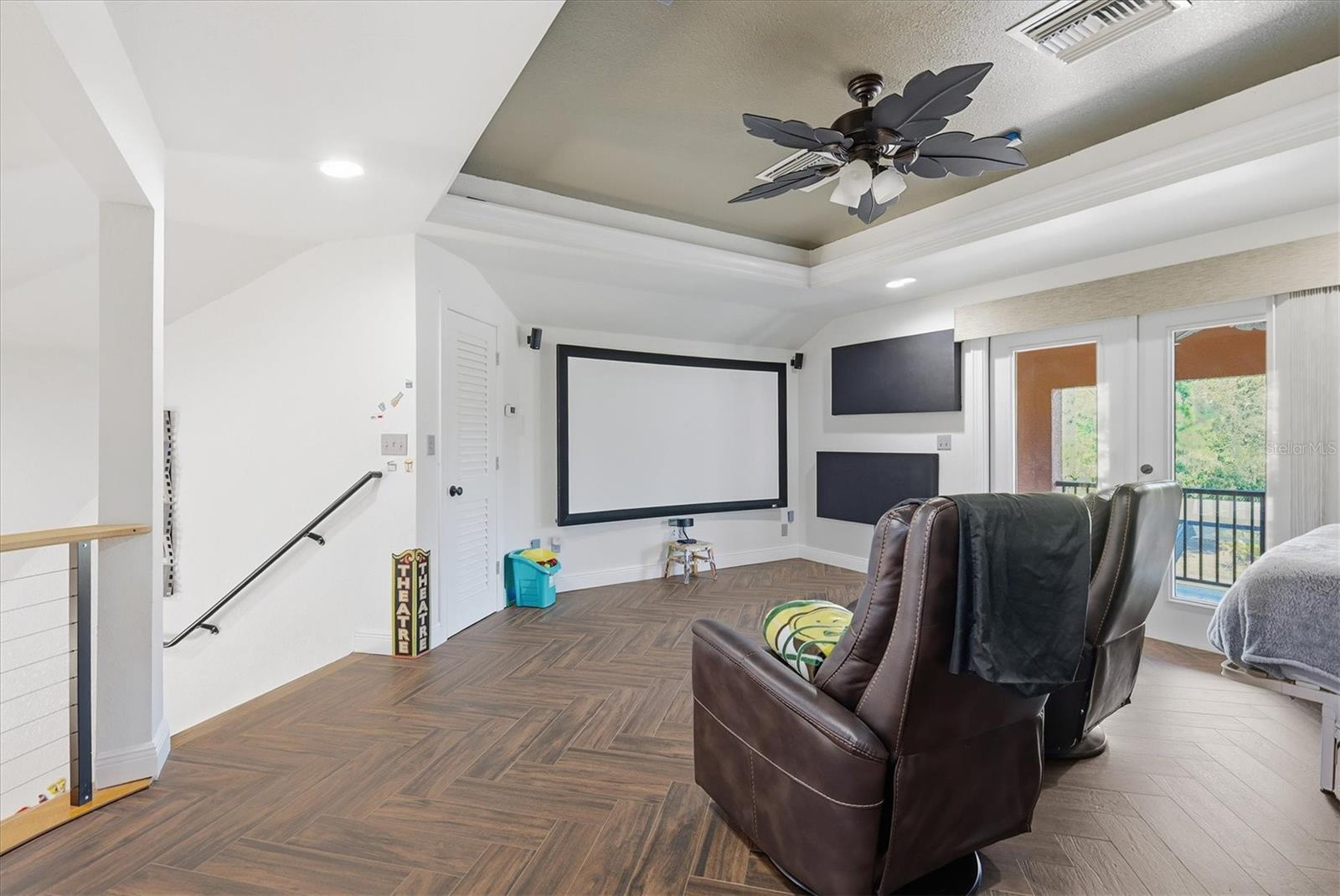 HEASLEY THOMAS E SUB - Residential