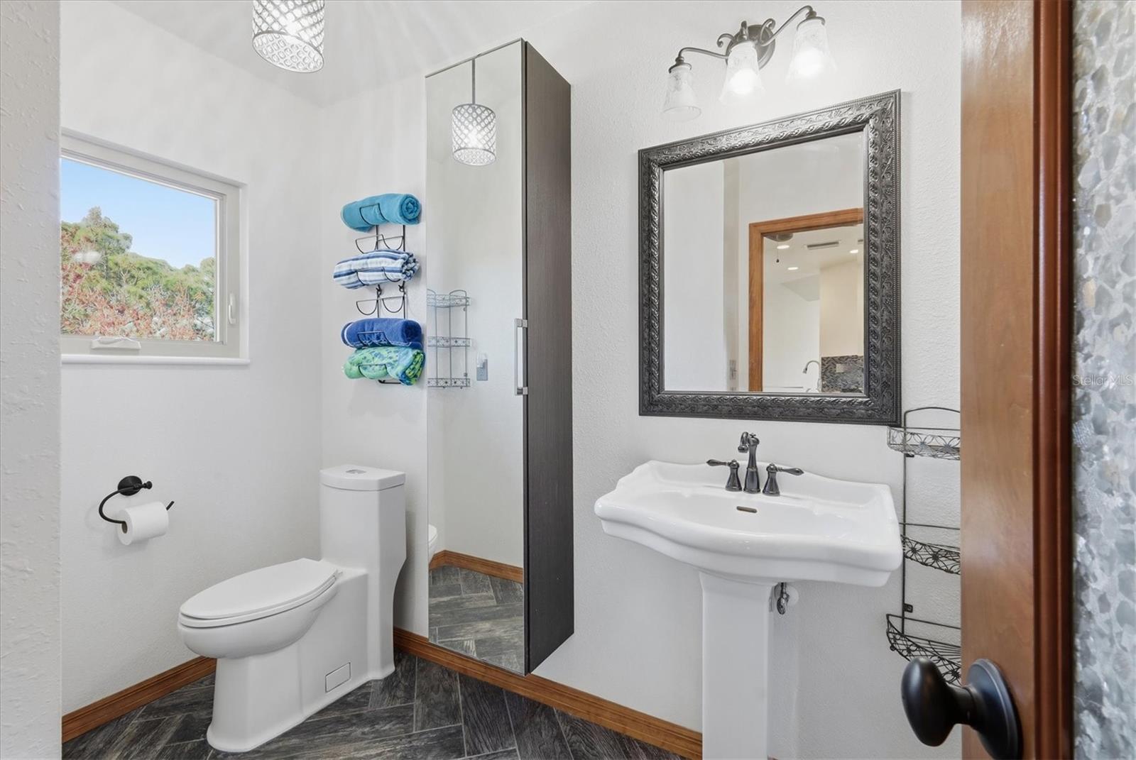 HEASLEY THOMAS E SUB - Residential