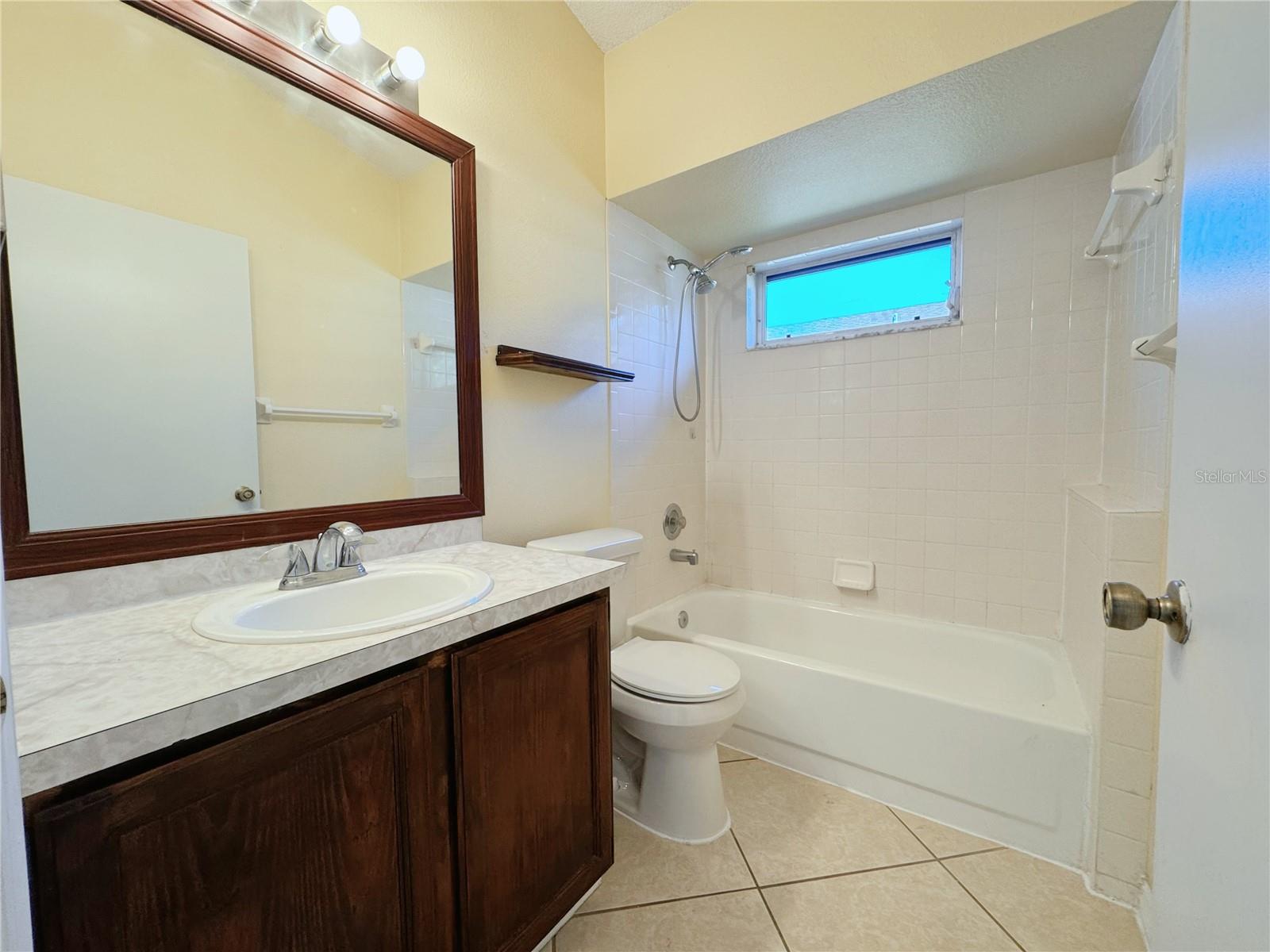 PIEDMONT LAKES PHASE TWO - Residential Lease