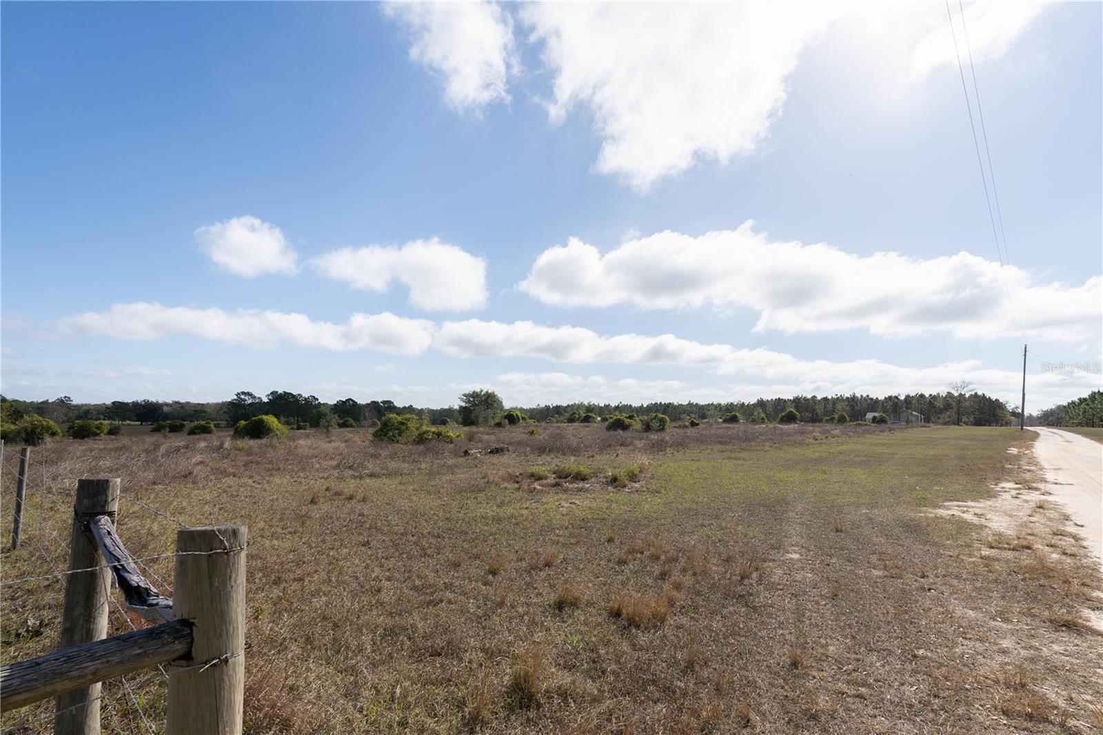 10 Acres of Pristine Land: Perfectly suited for your future home, farming, investment, or recreational use. No HOA Fees: Enjoy the freedom to design your property with no restrictions or fees. Build your dream home, workshop, or farm. Natural Beauty: The land is ideal for outdoor enthusiasts, with privacy and space. Make this your new address!