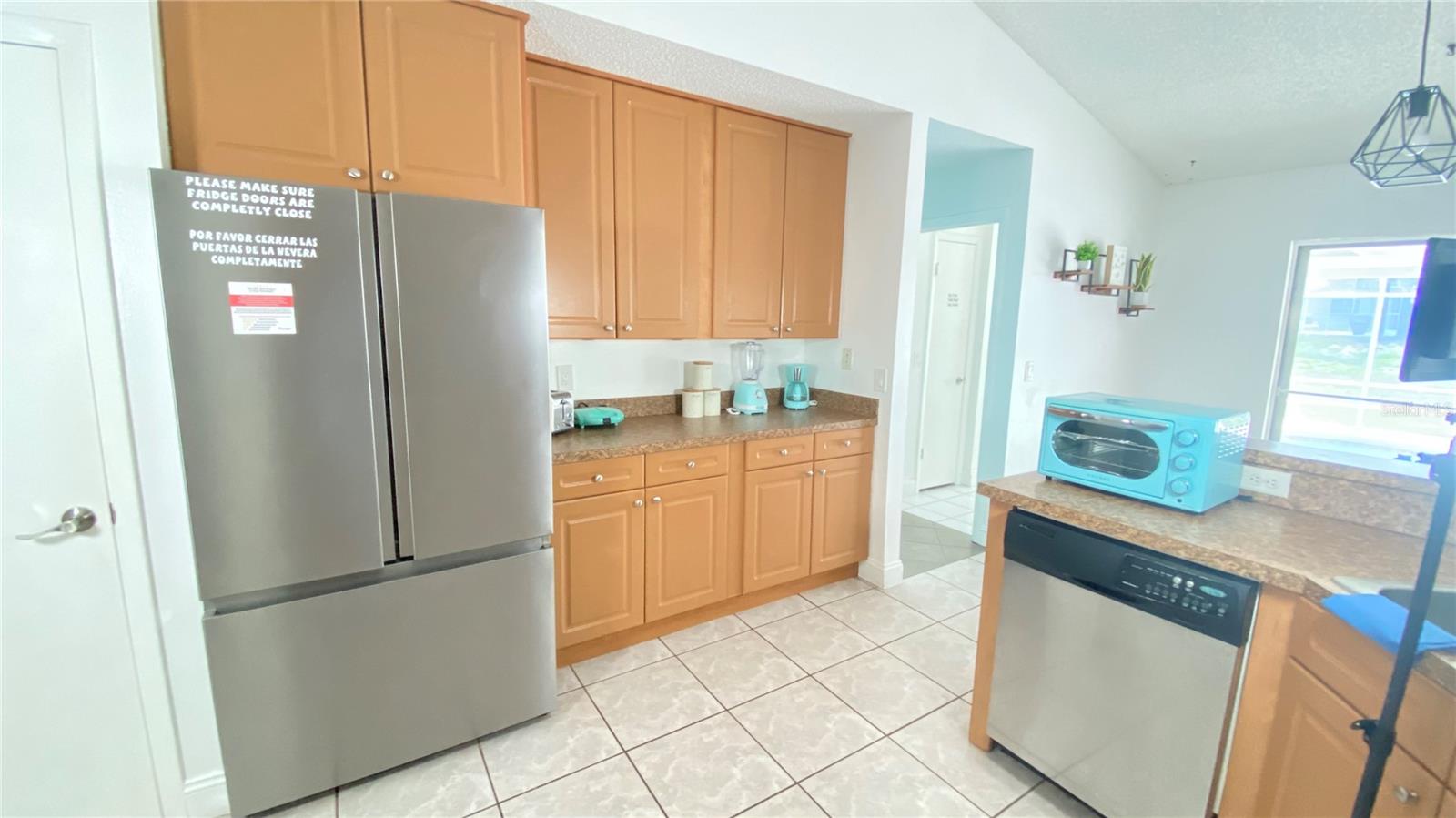 1001 LESTER RIDGE COURT