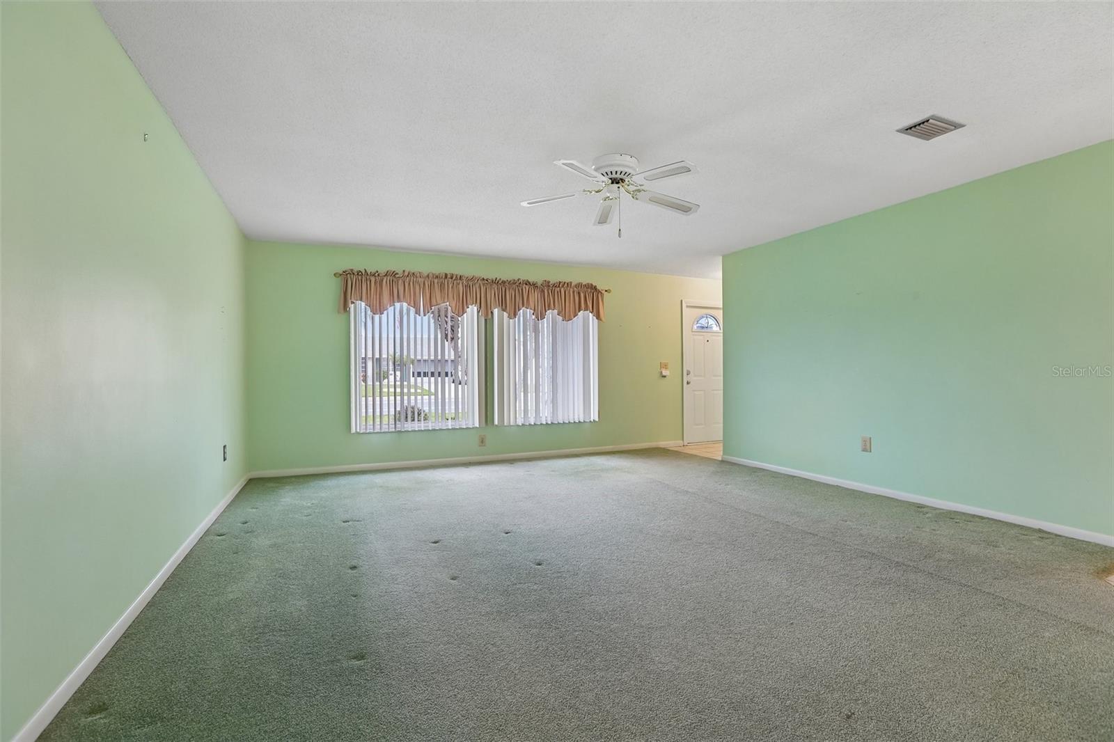 1722 W DEL WEBB BOULEVARD