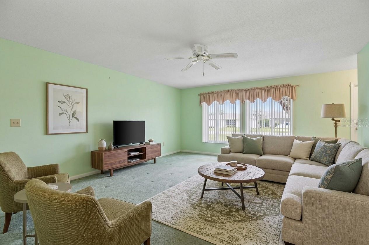 1722 W DEL WEBB BOULEVARD
