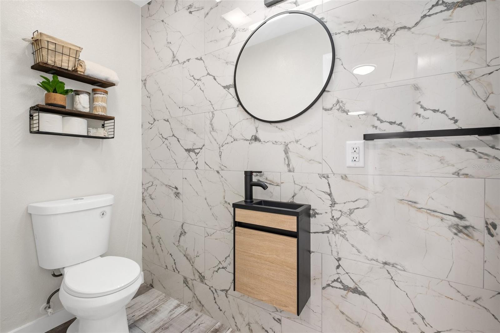 SPRING HILL - Residential