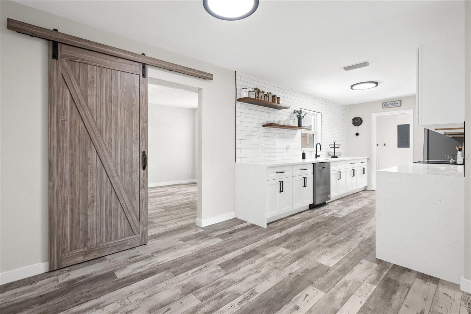 SPRING HILL - Residential