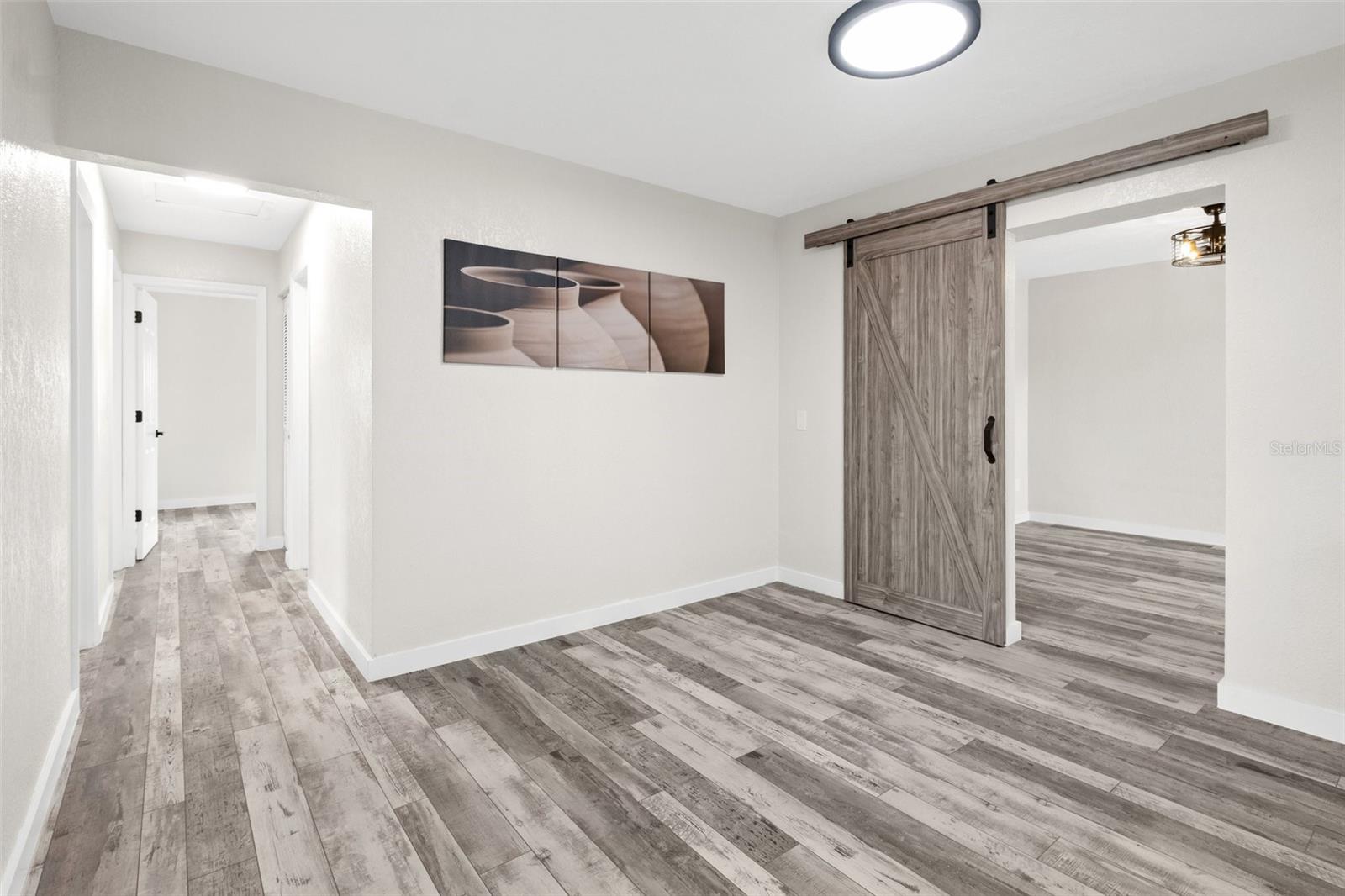 SPRING HILL - Residential