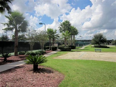 A home in SUMMERFIELD