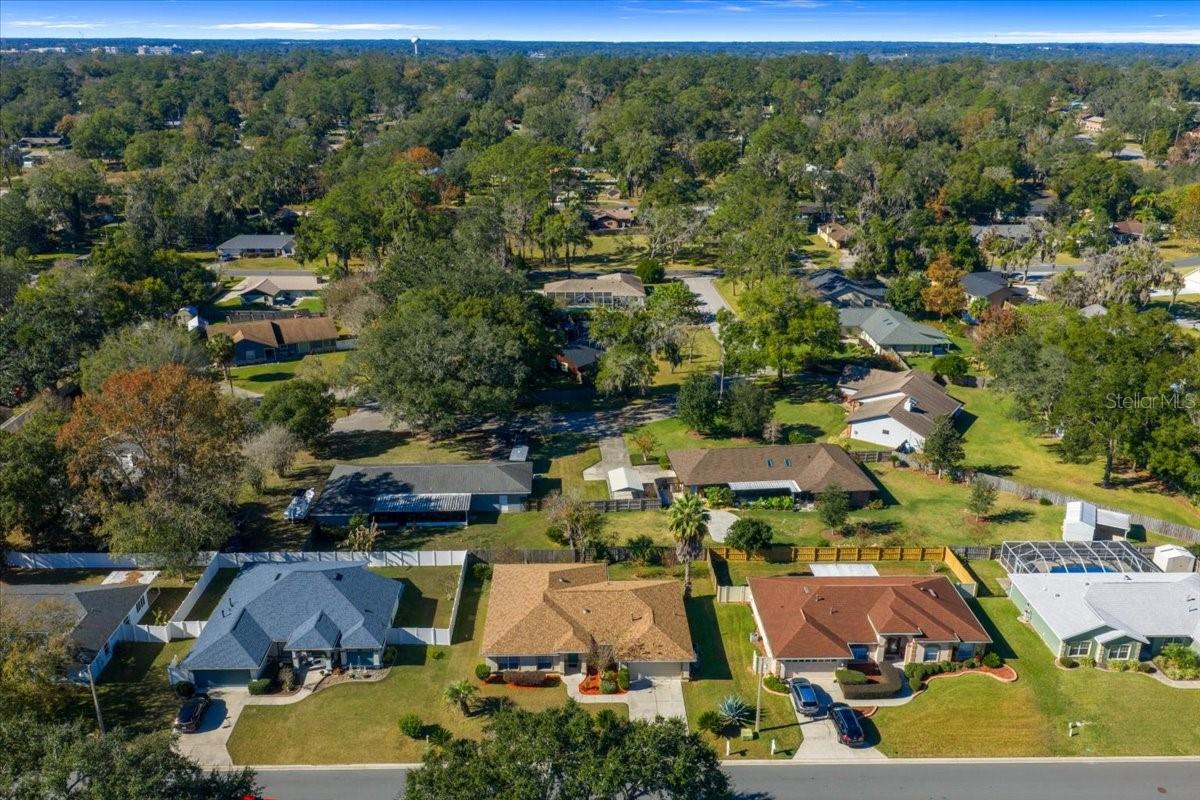 AUTUMN OAKS - Residential