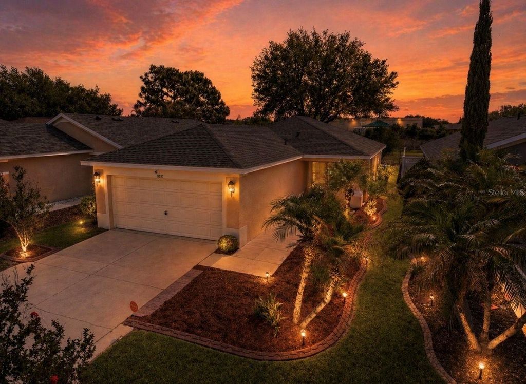 Photo of 11537 Crestlake Village Drive, Riverview, FL 33569 (MLS # TB8502888)