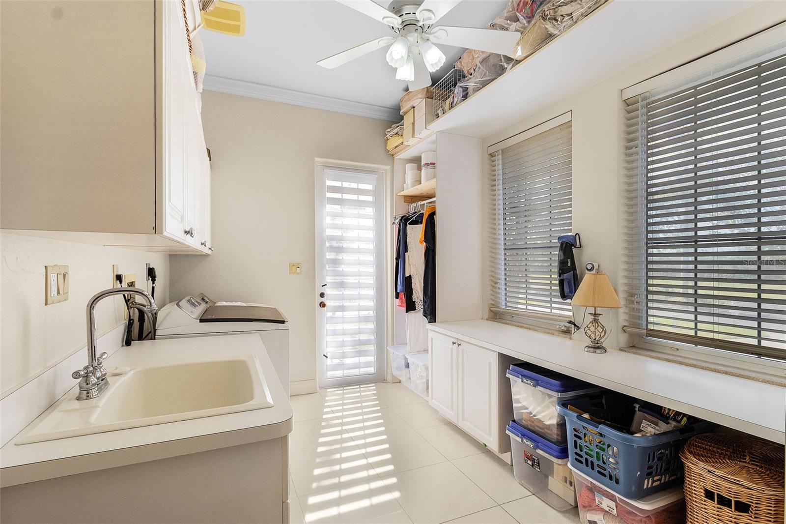 GRASSY POINT ESTS - Residential