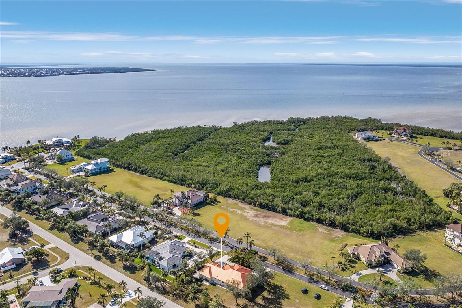 GRASSY POINT ESTS - Residential