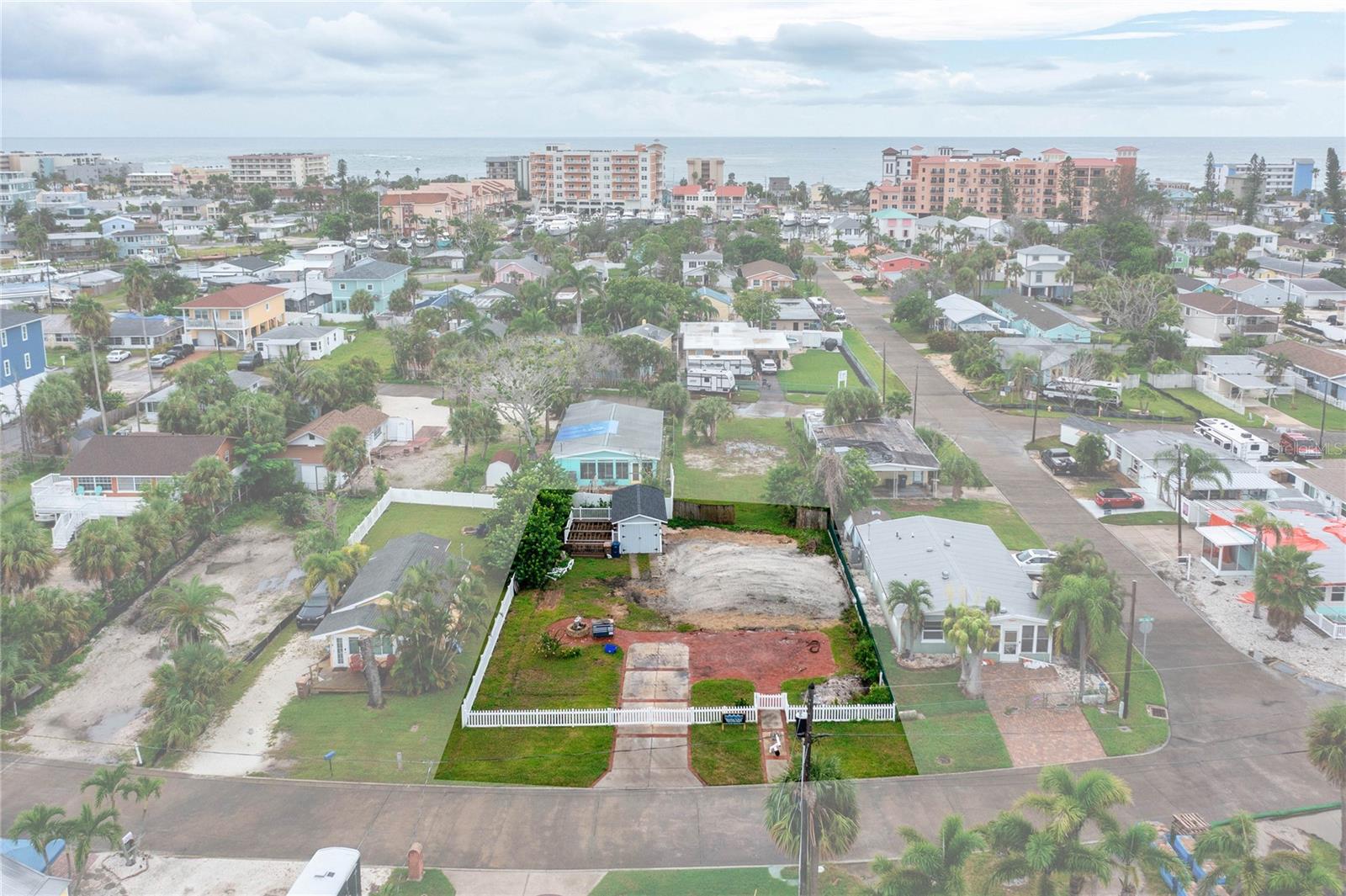 PAGES REP OF MITCHELLS BEACH - Land