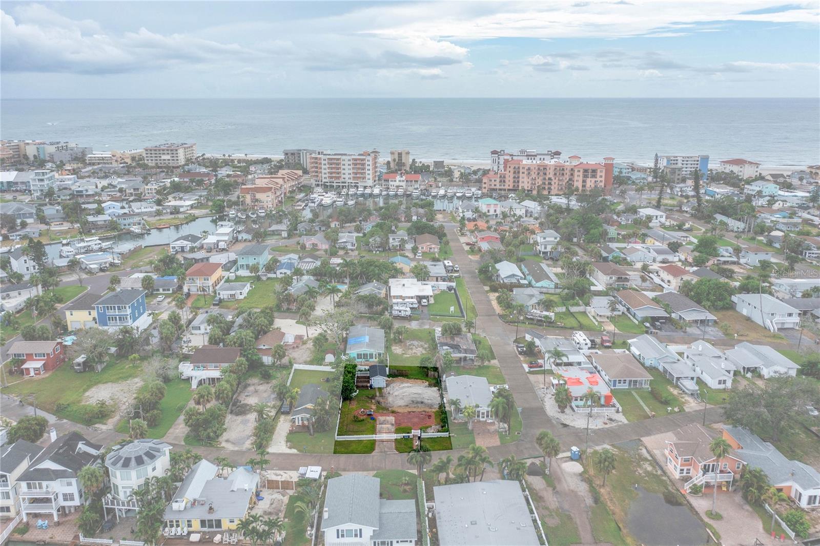 PAGES REP OF MITCHELLS BEACH - Land