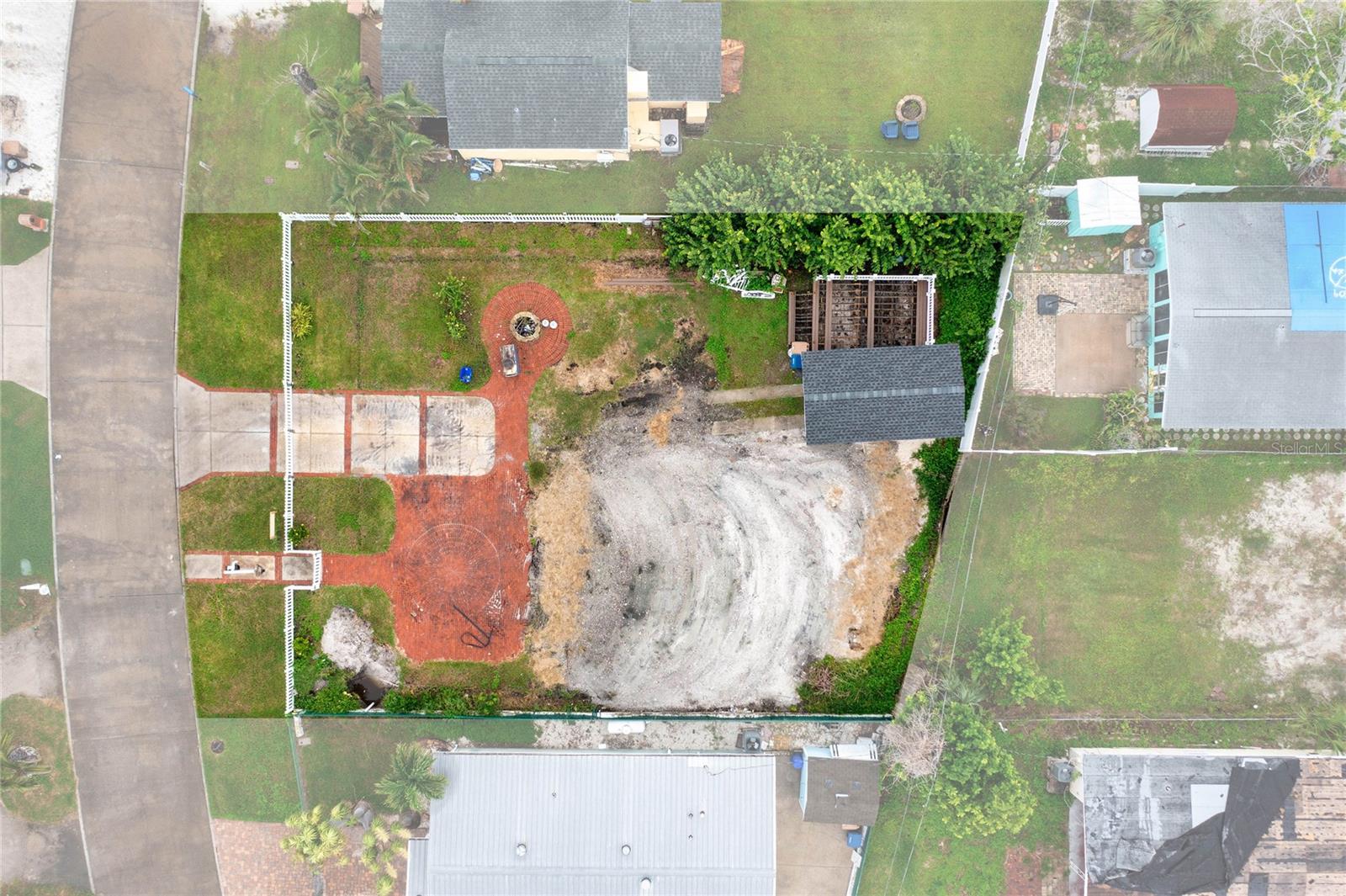 PAGES REP OF MITCHELLS BEACH - Land