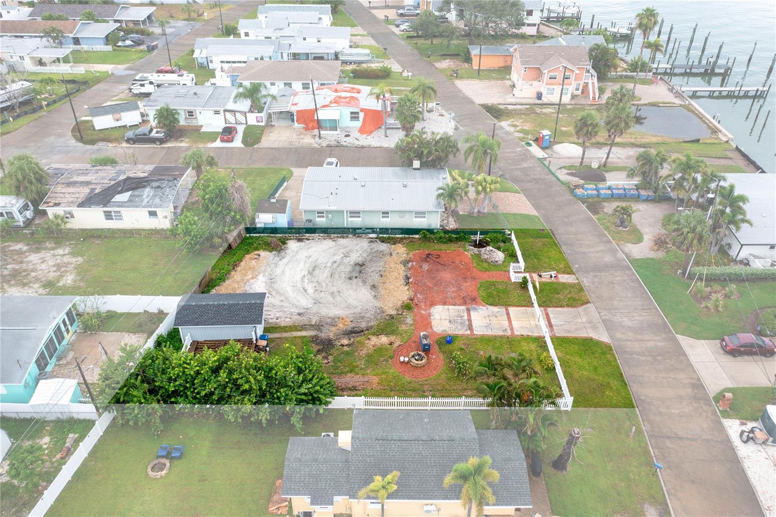 PAGES REP OF MITCHELLS BEACH - Land