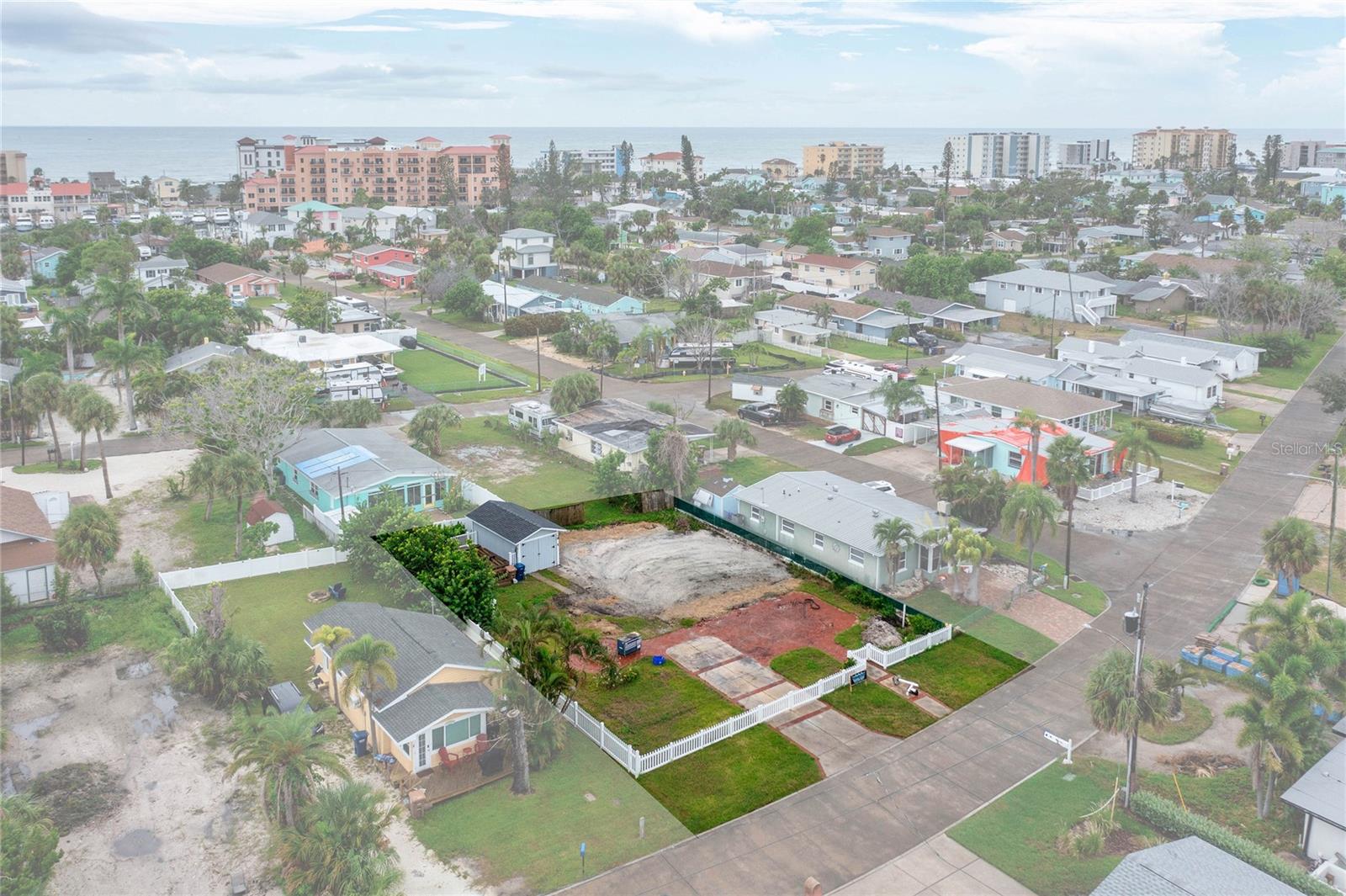 PAGES REP OF MITCHELLS BEACH - Land