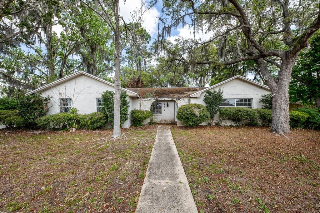 Photo of 136 Glendale Drive, Longwood, FL 32750 (MLS # O6398306)