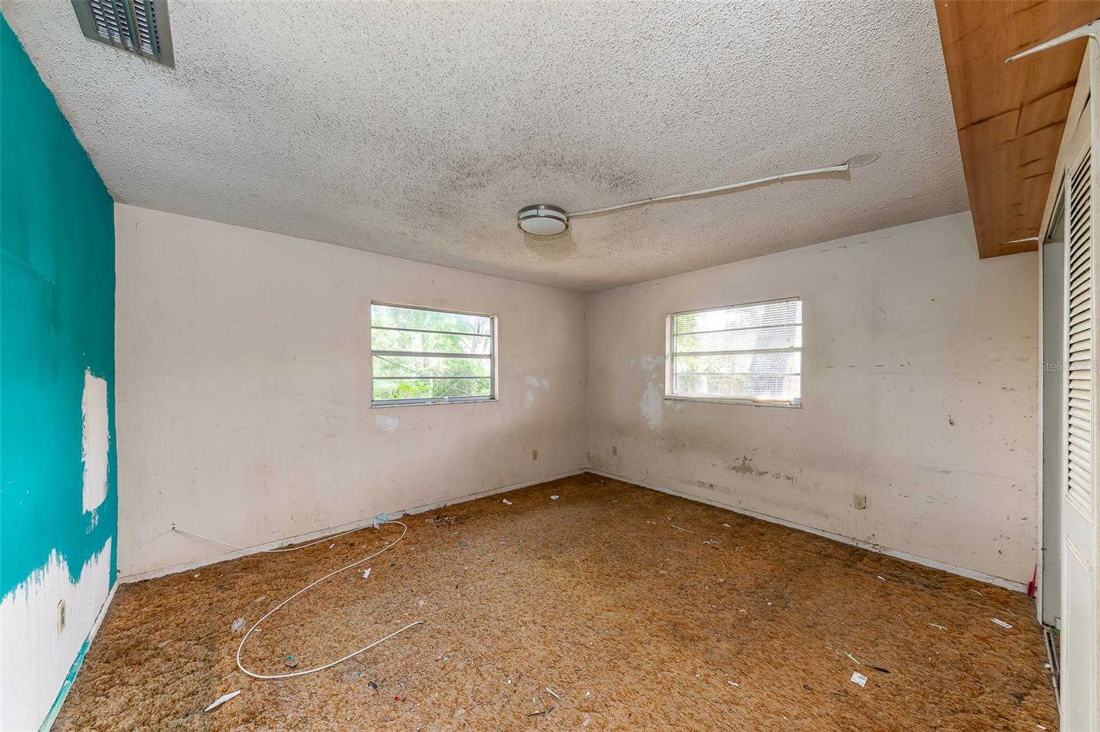 WINSOR MANOR - Residential