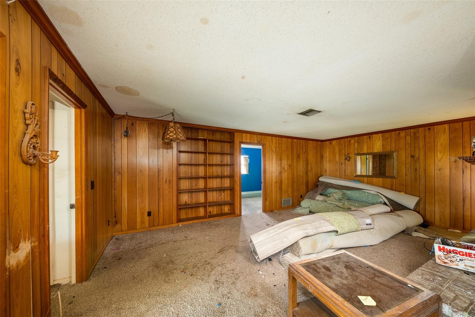 WINSOR MANOR - Residential