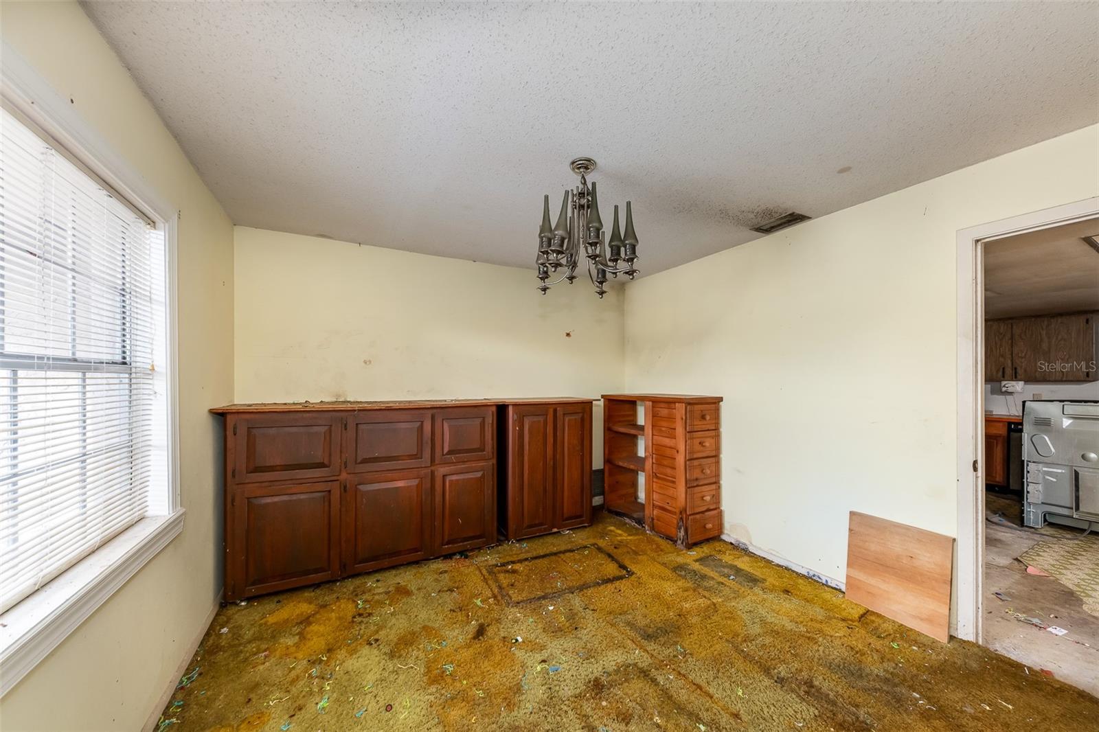 WINSOR MANOR - Residential