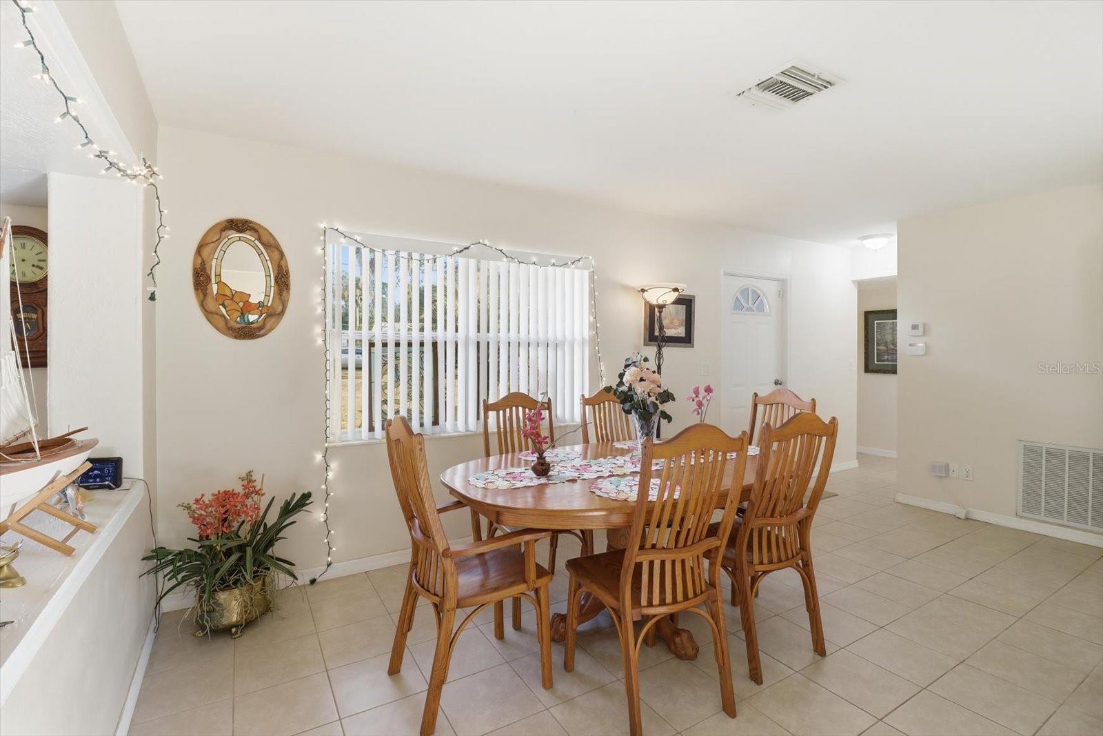 2580 N BUCKNELL TERRACE