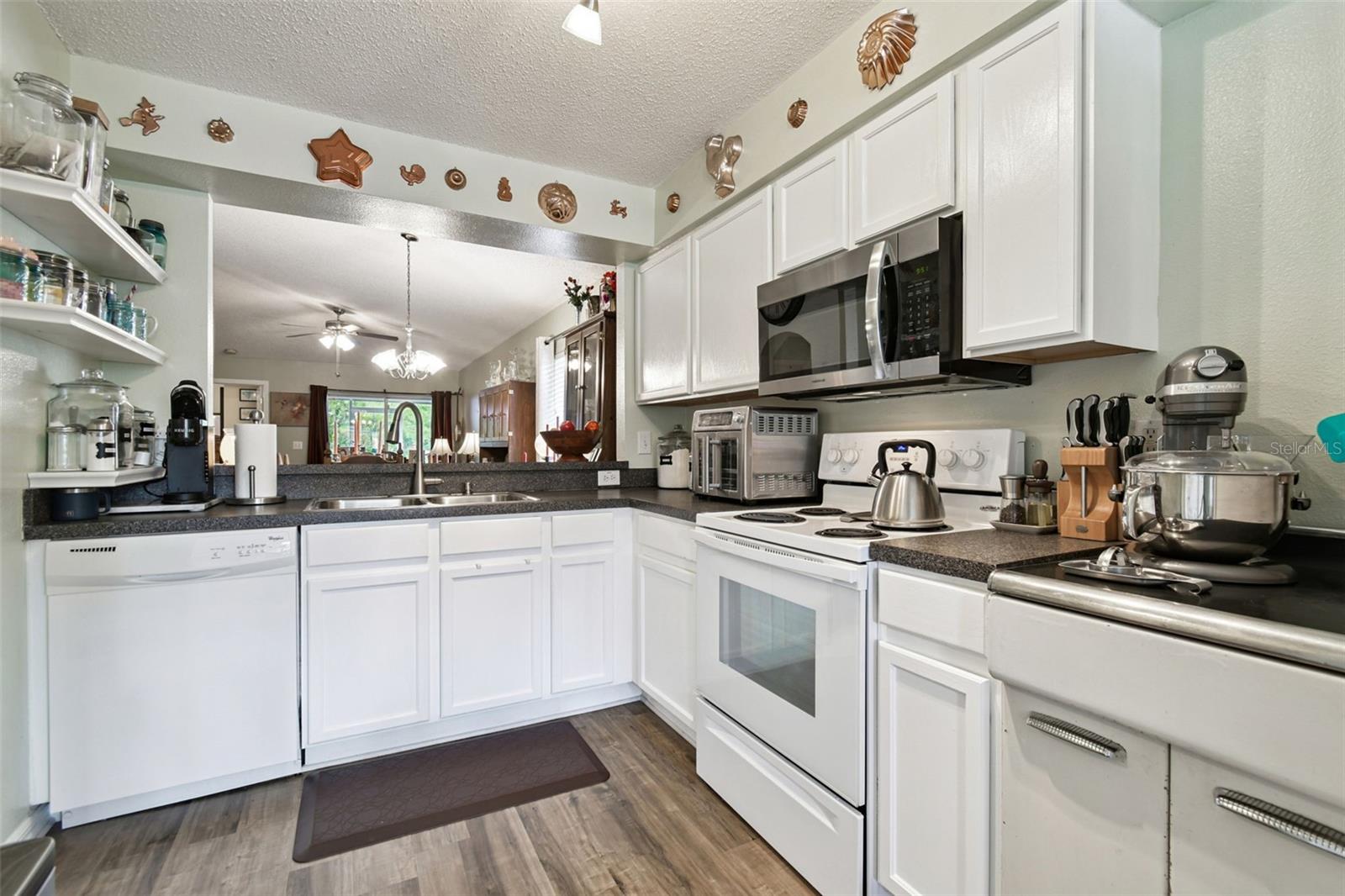 NORTHWOOD - Residential