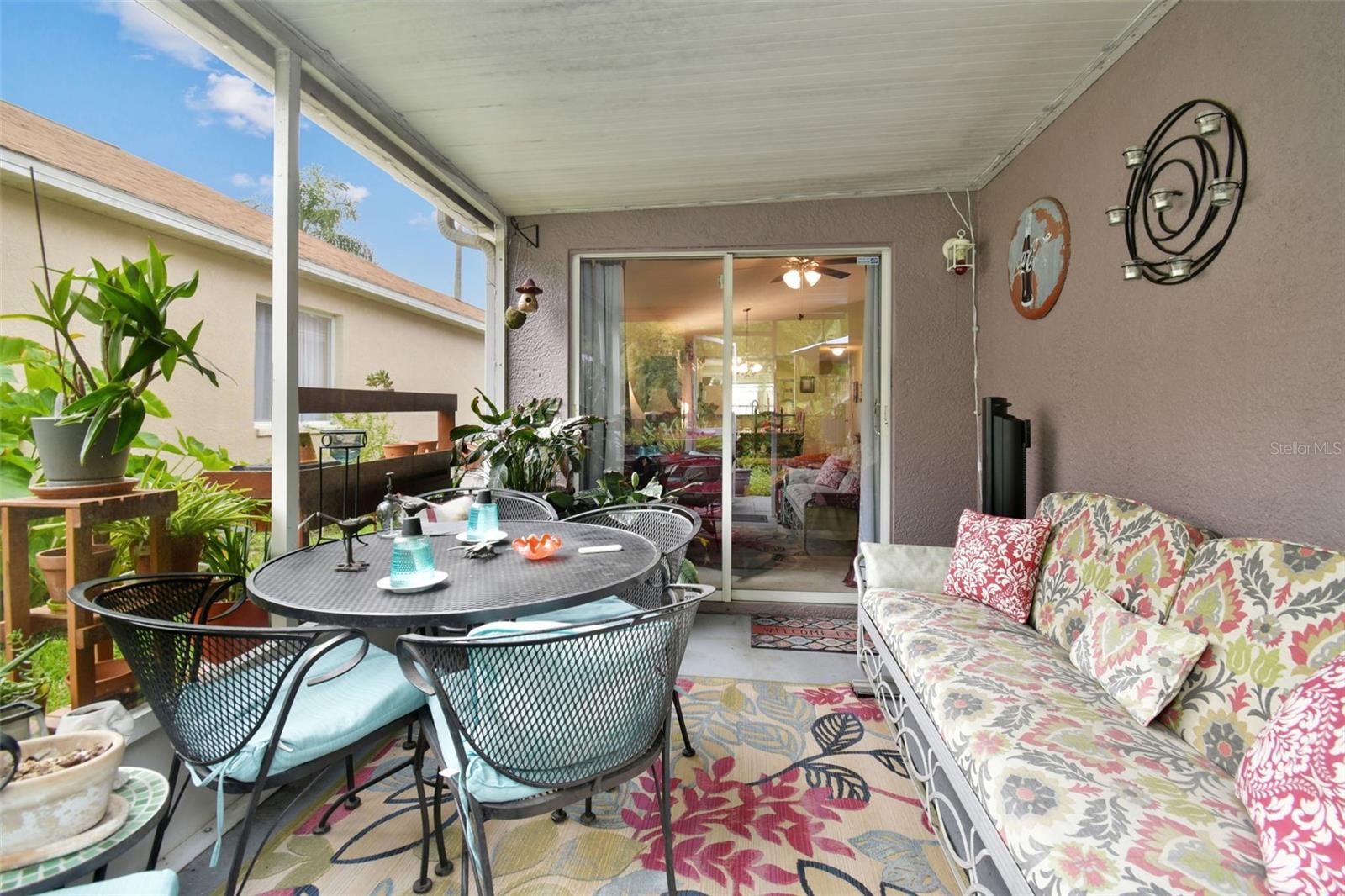 NORTHWOOD - Residential