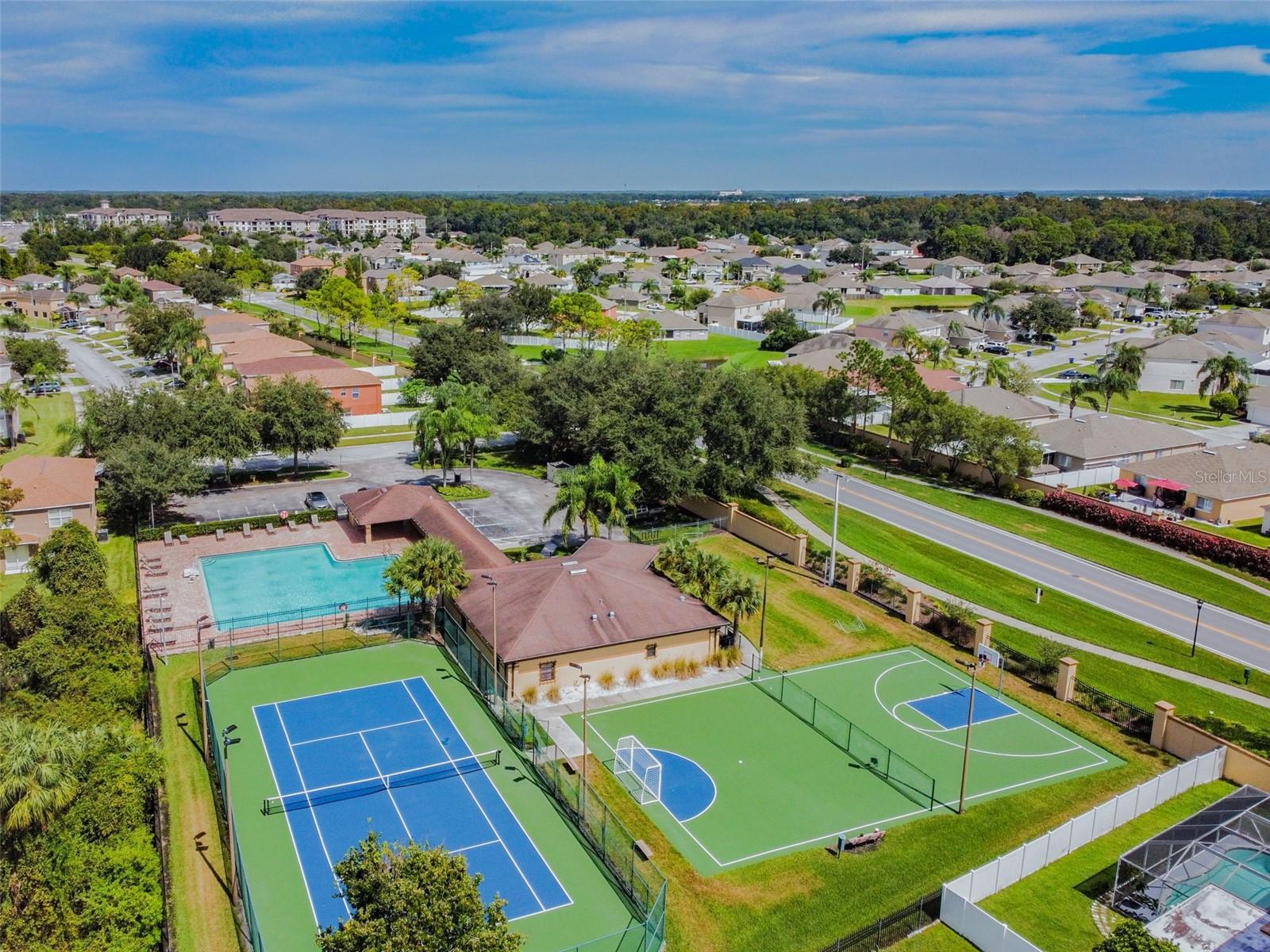 NORTHWOOD - Residential