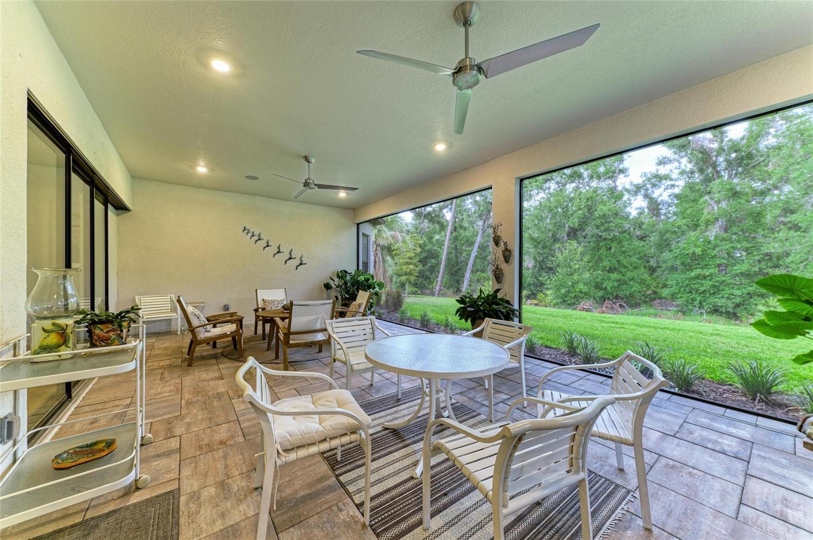 AZARIO ESPLANADE PH II SUBPH A, B & C - Residential